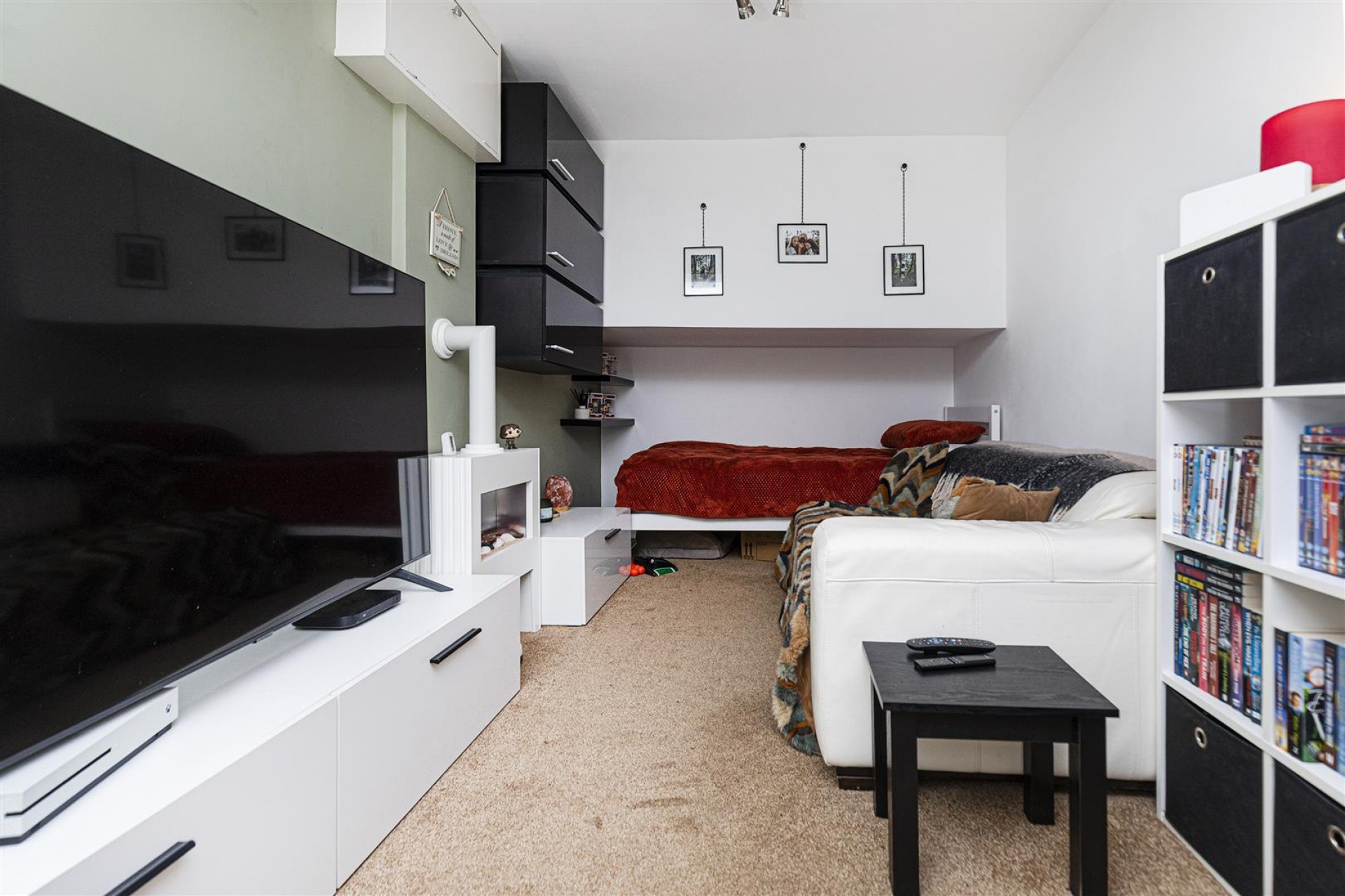 Images for Mountain View, Holmfield, Halifax