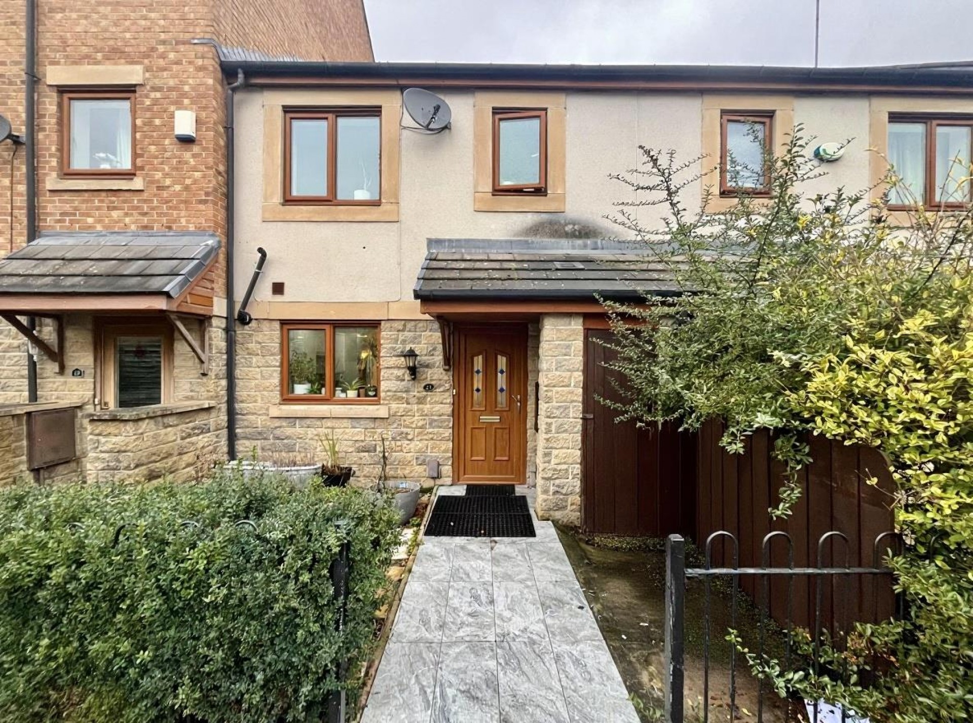 Images for Greenlea Court, Huddersfield