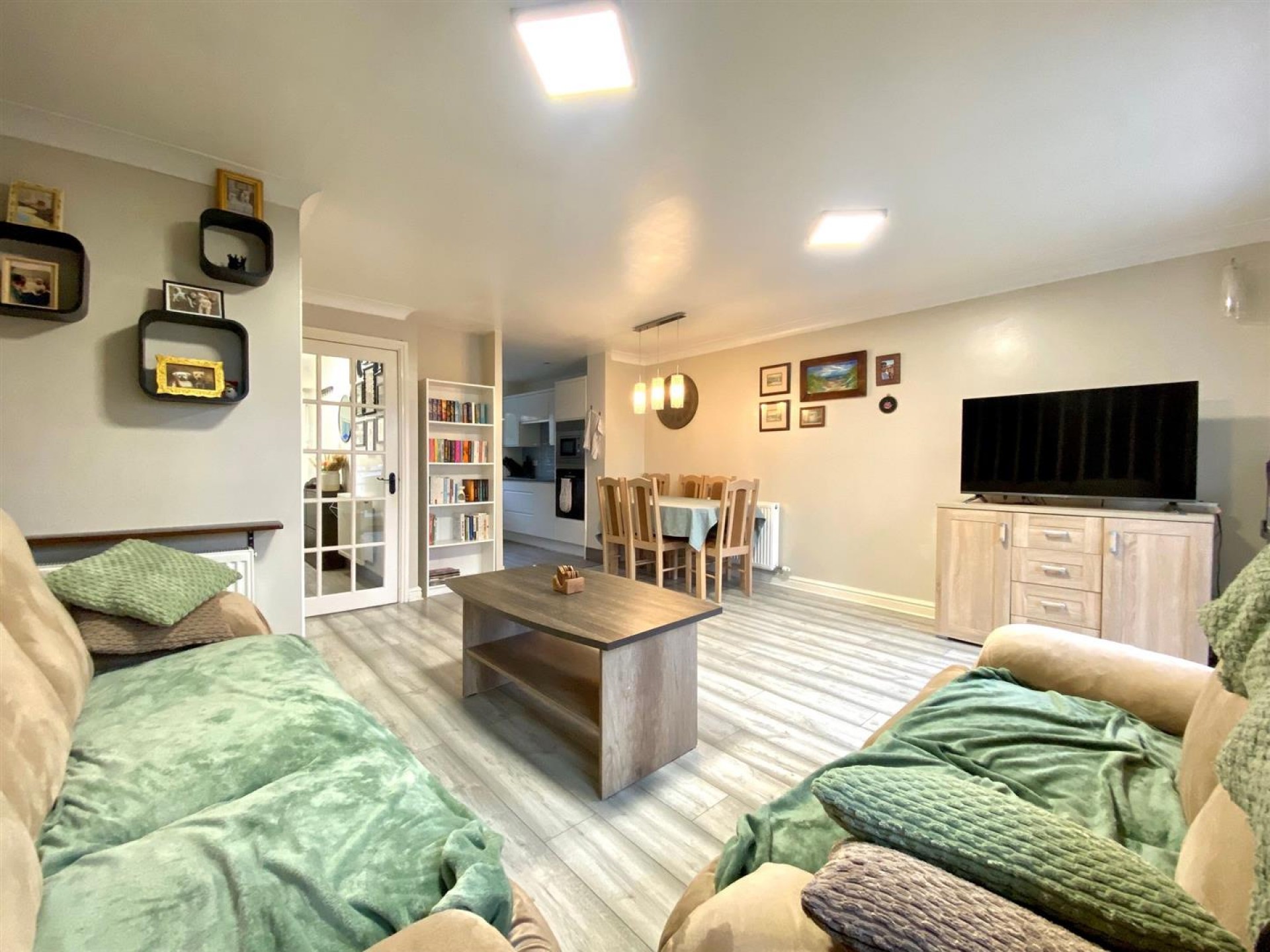 Images for Greenlea Court, Huddersfield