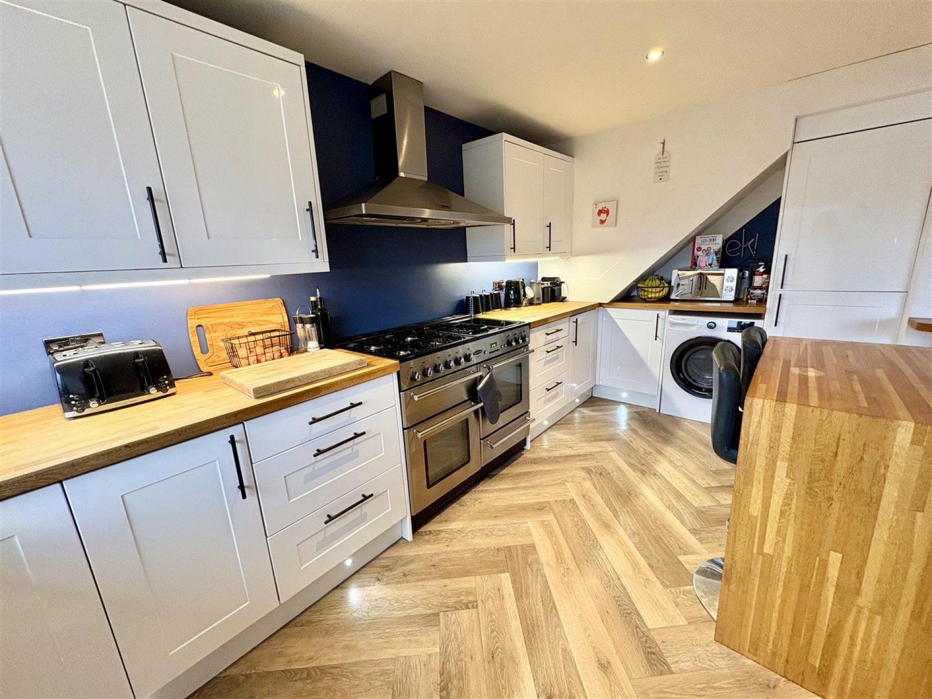 Images for Foxcroft Drive, Rastrick, Brighouse