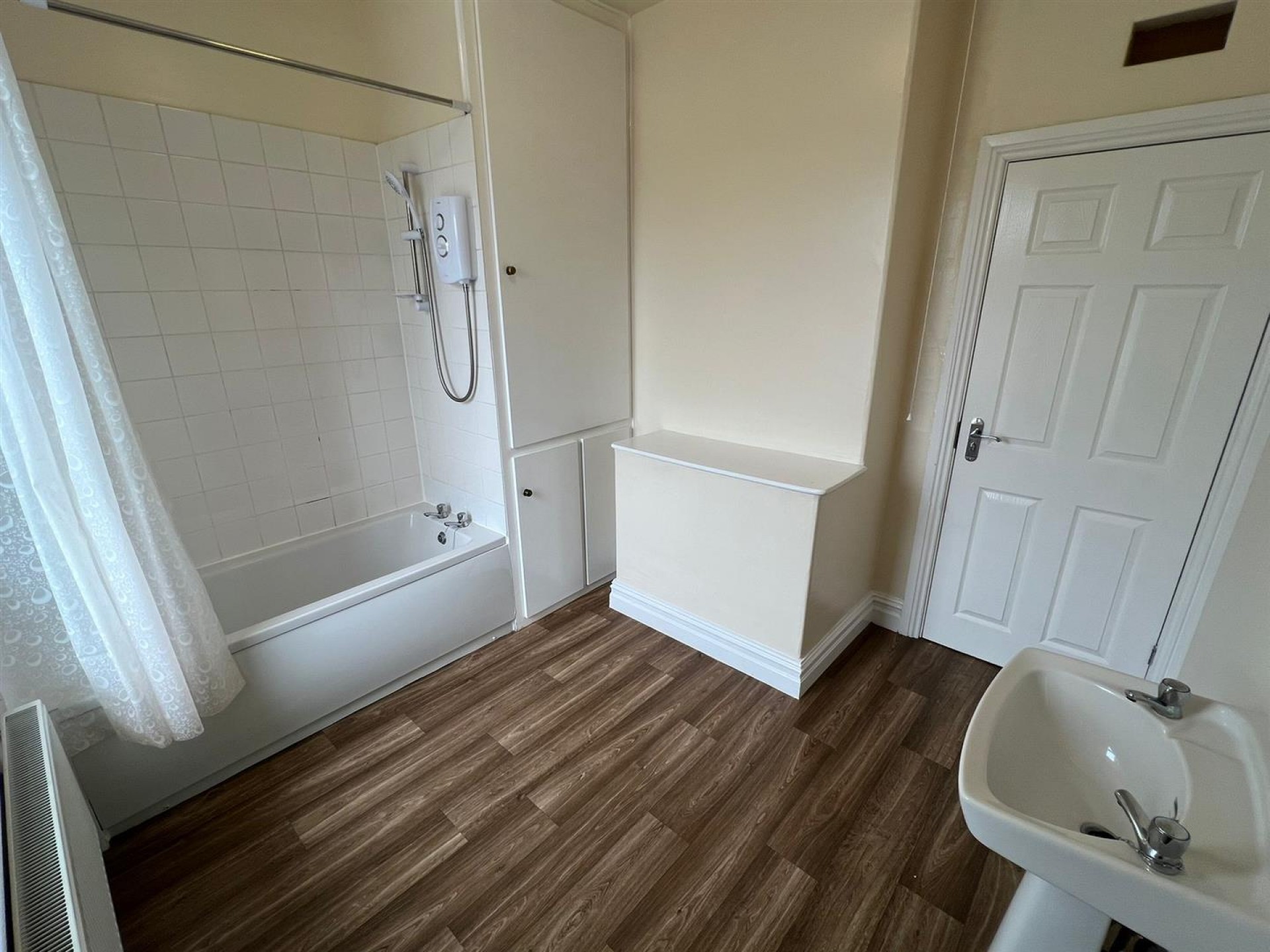 Images for Prospect Road, Longwood, Huddersfield