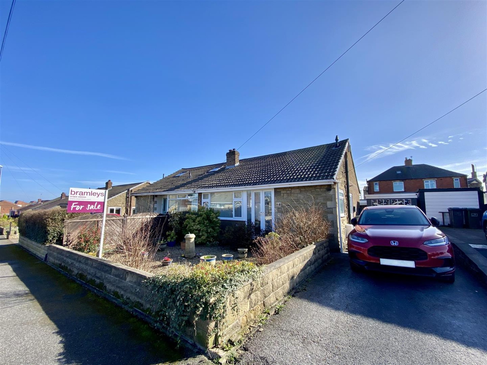 Images for Fountain Drive, Roberttown