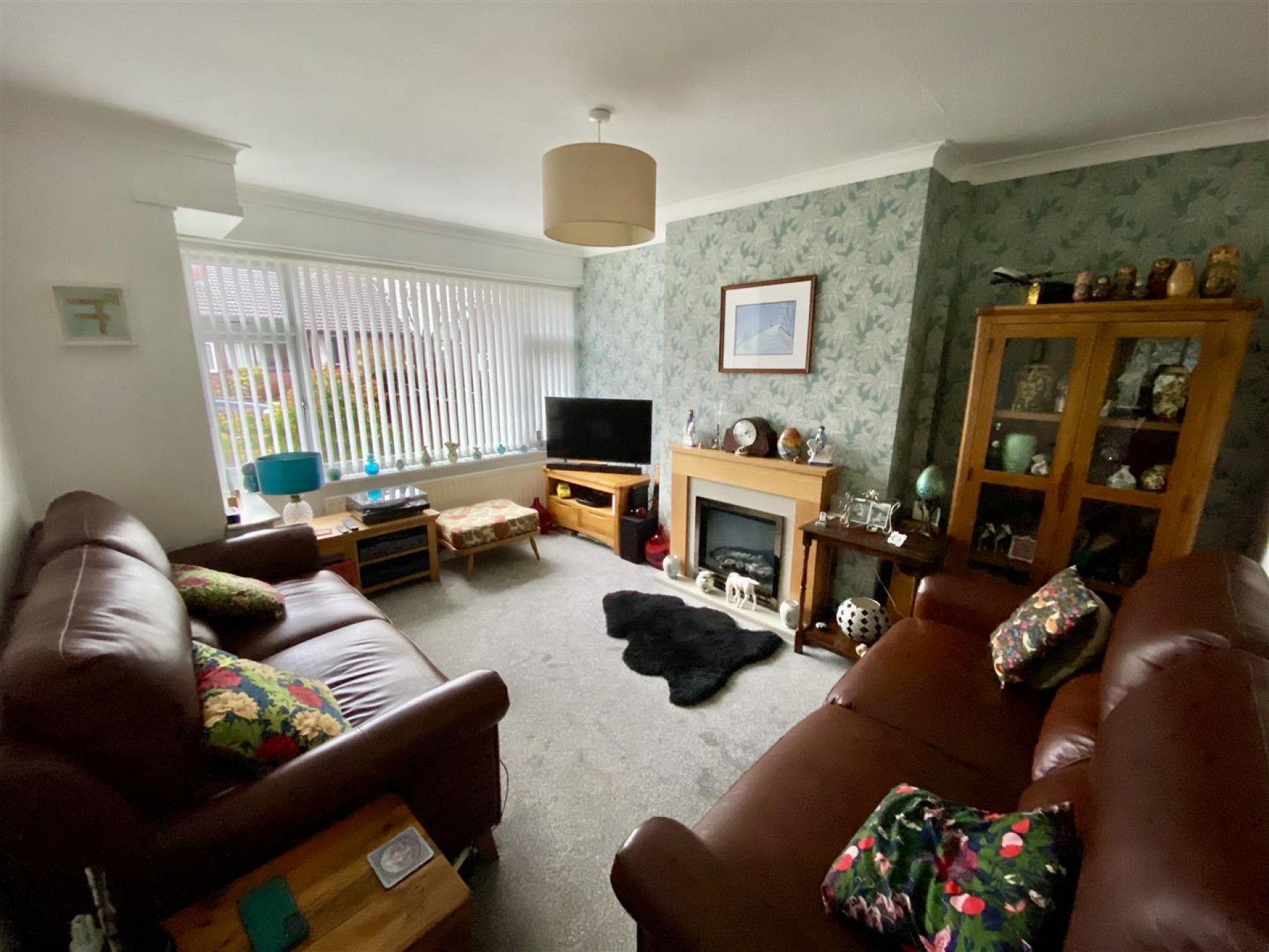 Images for Fountain Drive, Roberttown