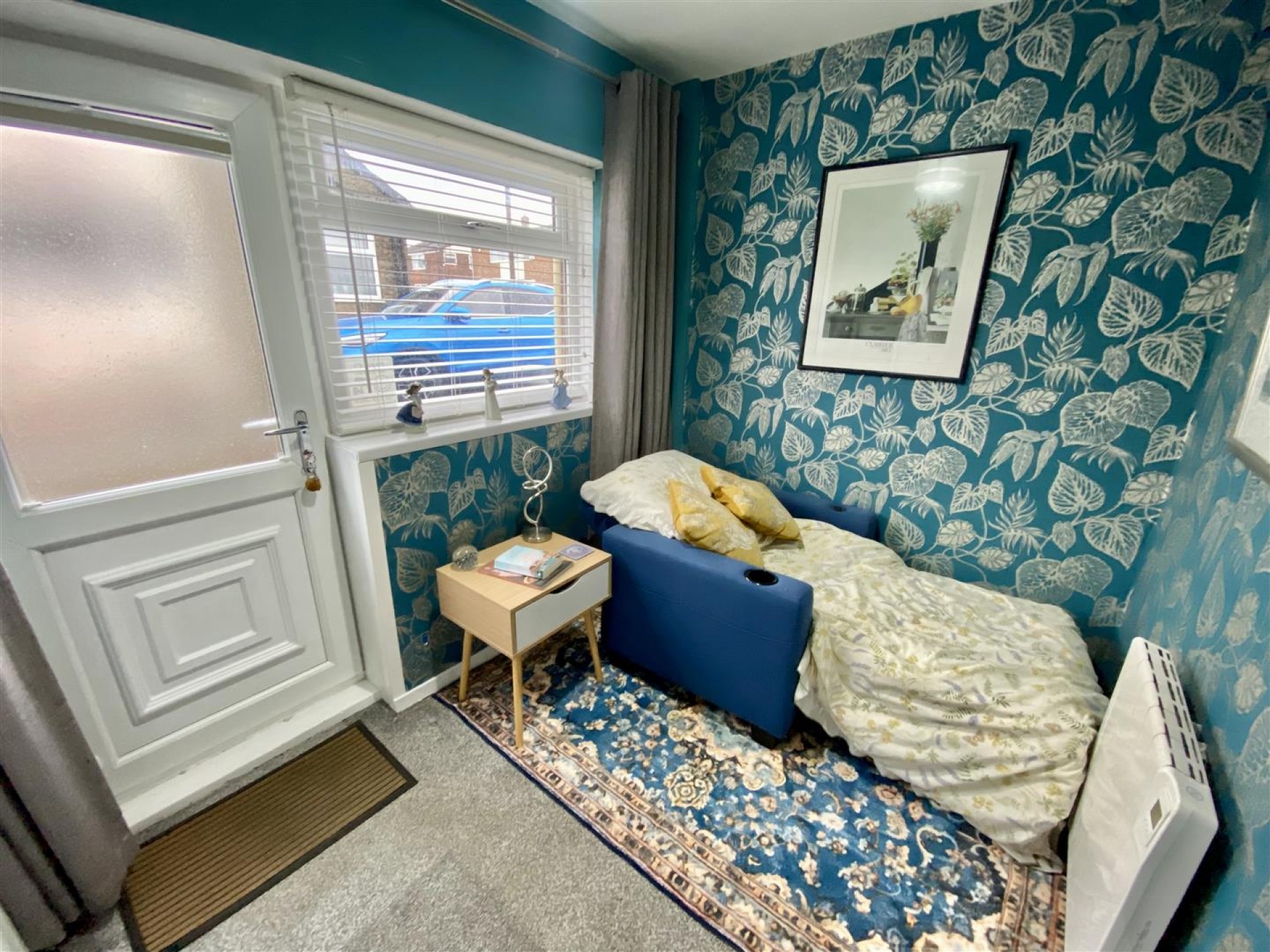 Images for Fountain Drive, Roberttown