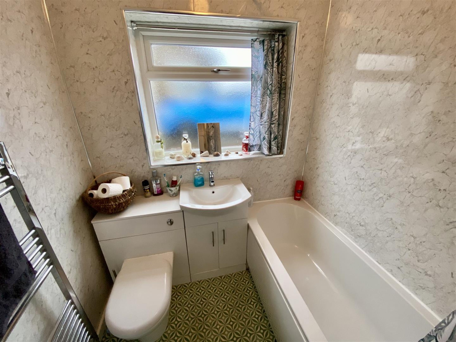 Images for Fountain Drive, Roberttown