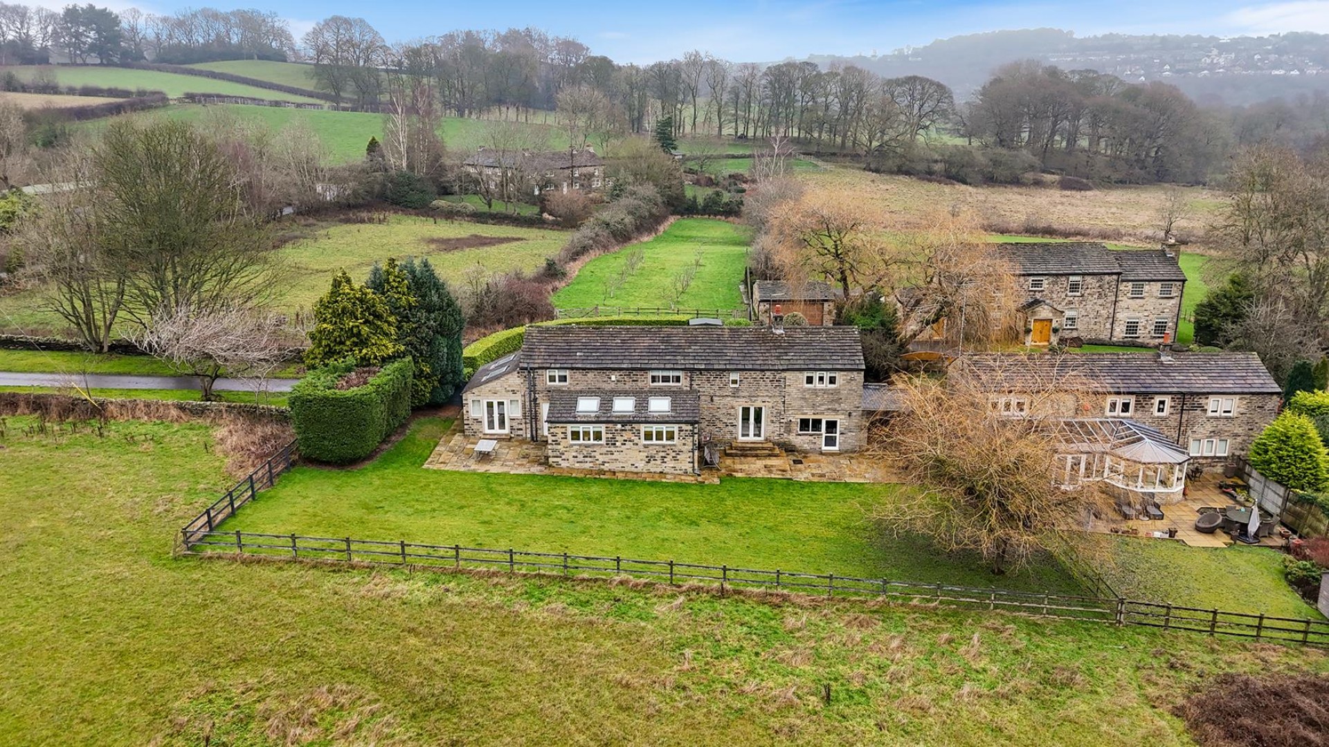 Images for Arkenley Lane, Fenay Bridge, Huddersfield