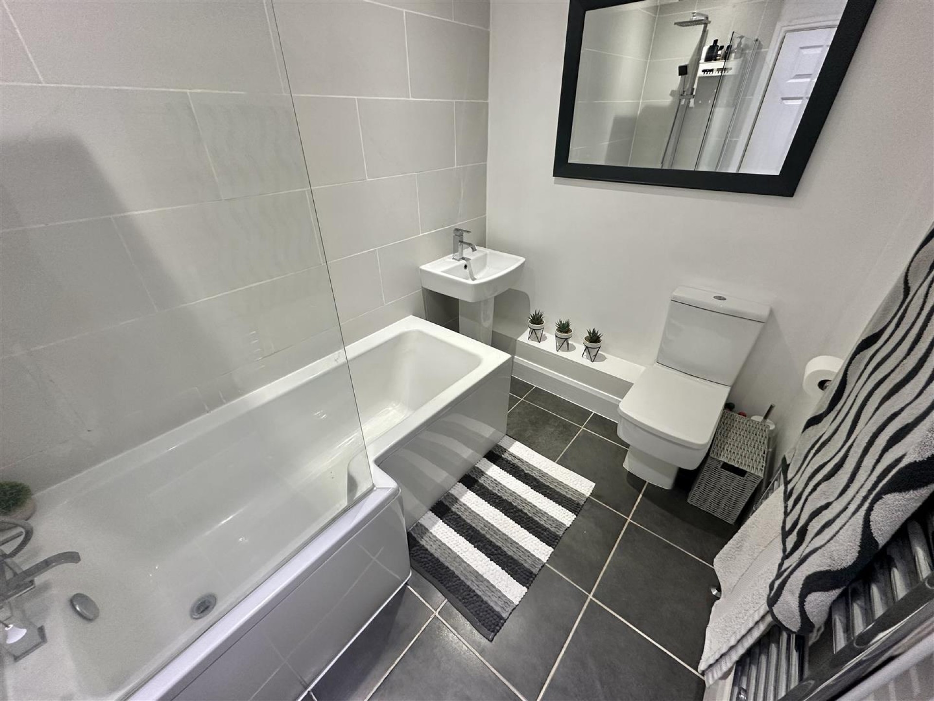 Images for Highfield Court, Roberttown, Liversedge