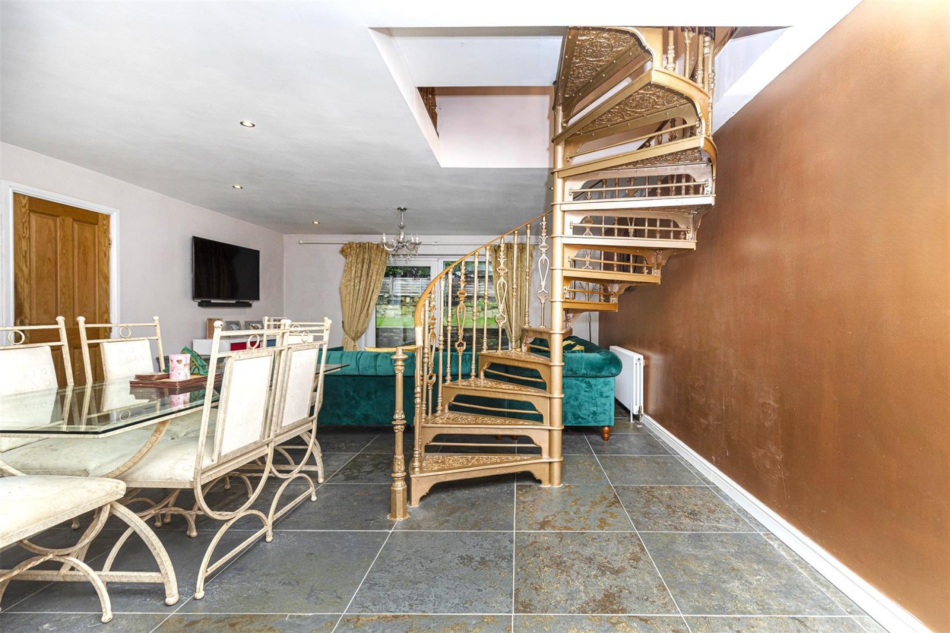 Images for Far Common Road, Mirfield