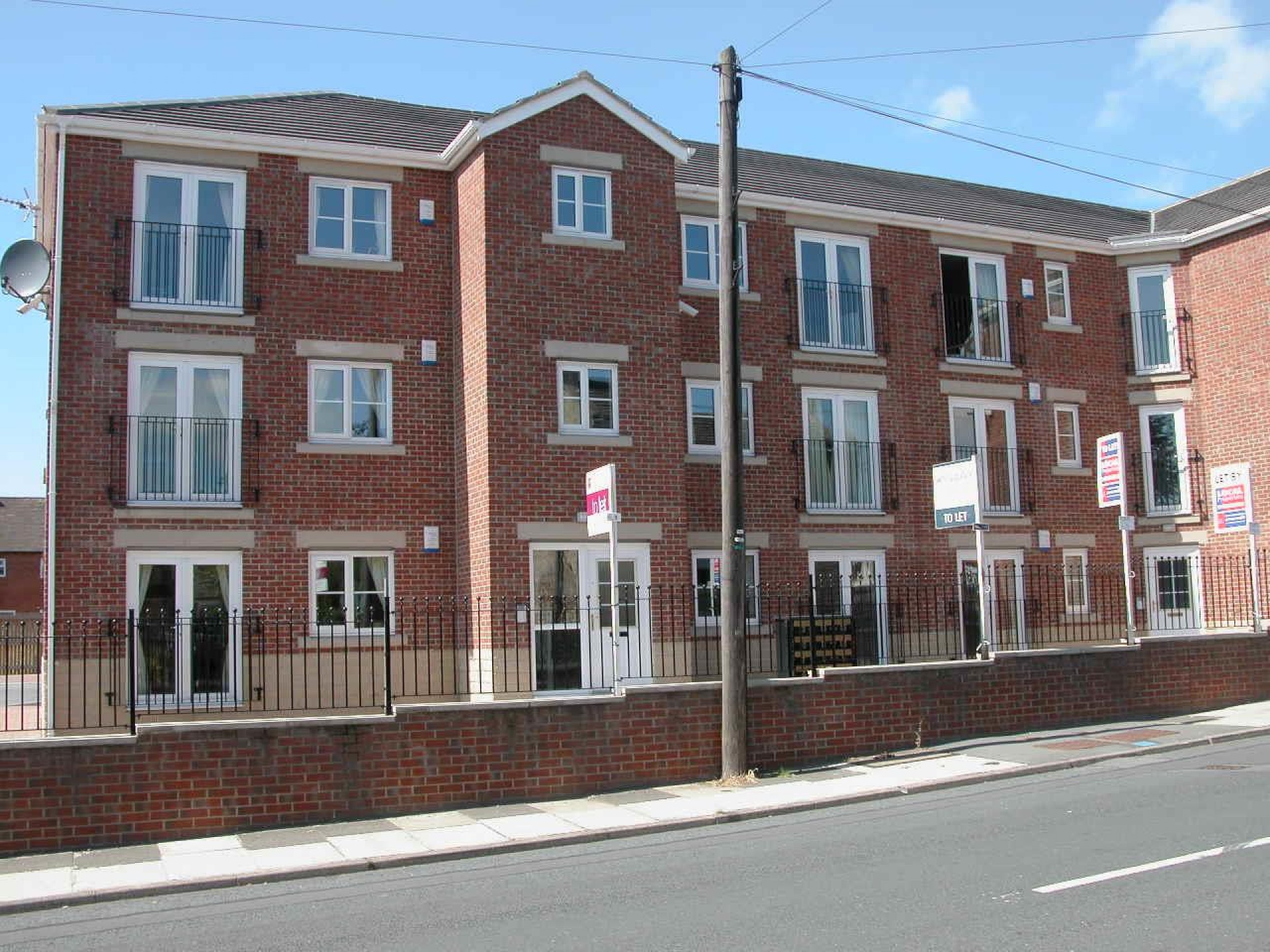 Images for 53 Water Royd Lane, Mirfield