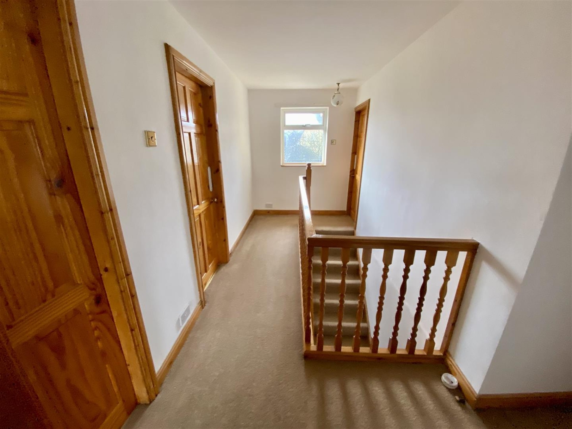 Images for Common Side, Roberttown, Liversedge