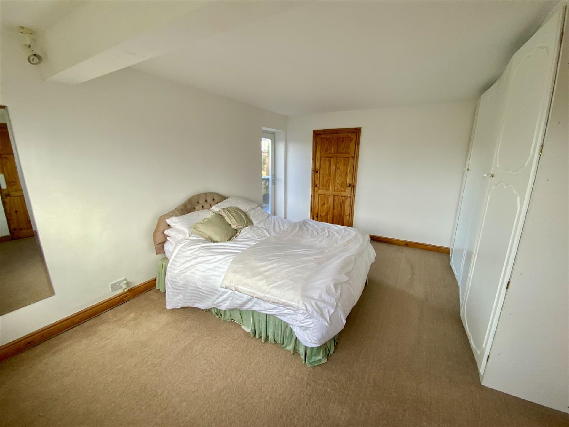 Images for Common Side, Roberttown, Liversedge