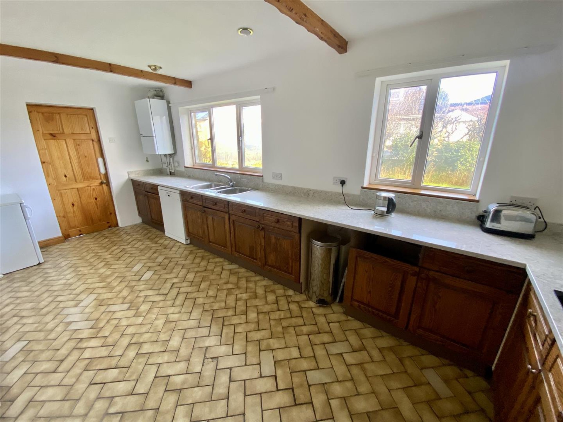 Images for Common Side, Roberttown, Liversedge