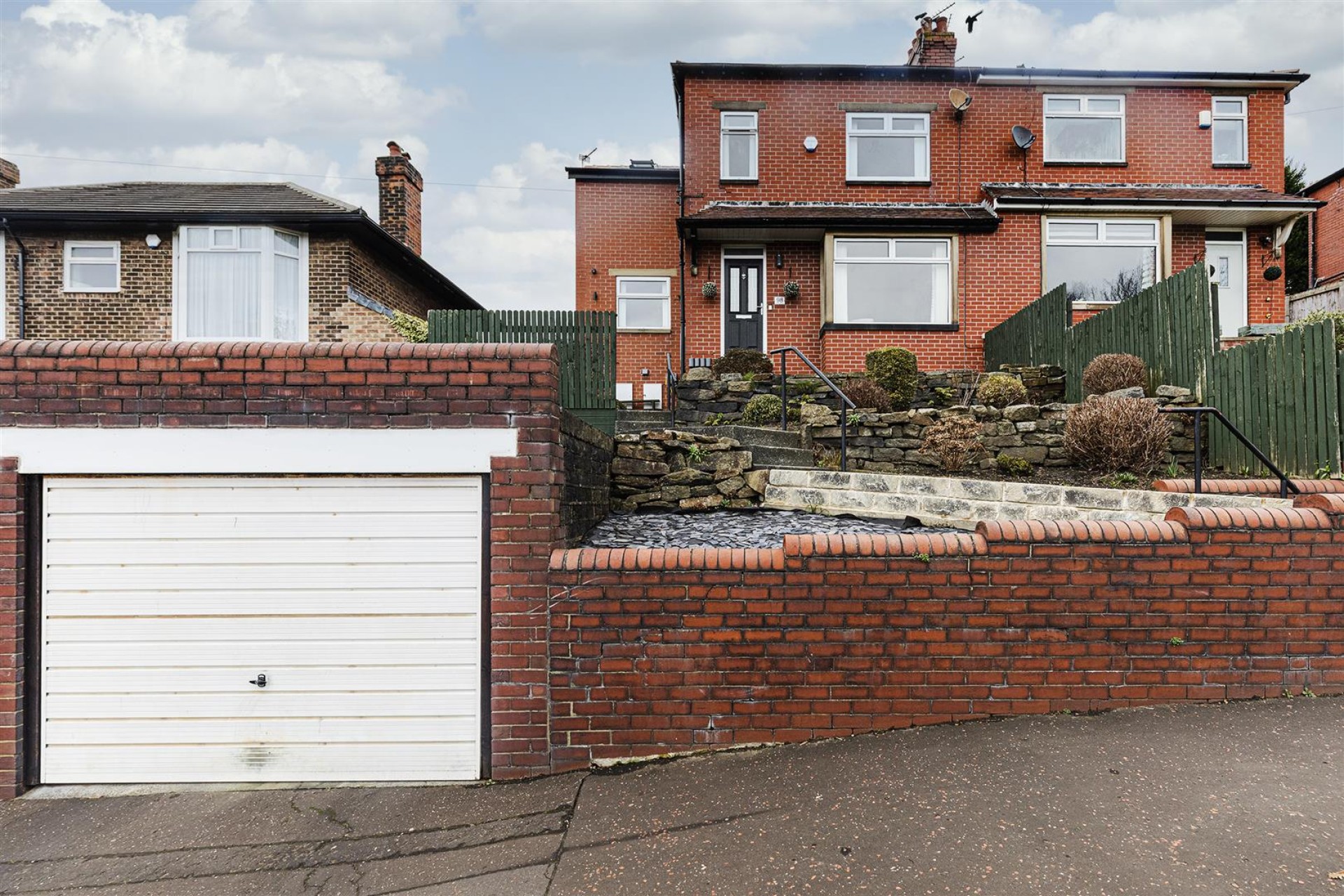 Images for Pye Nest Road, Halifax