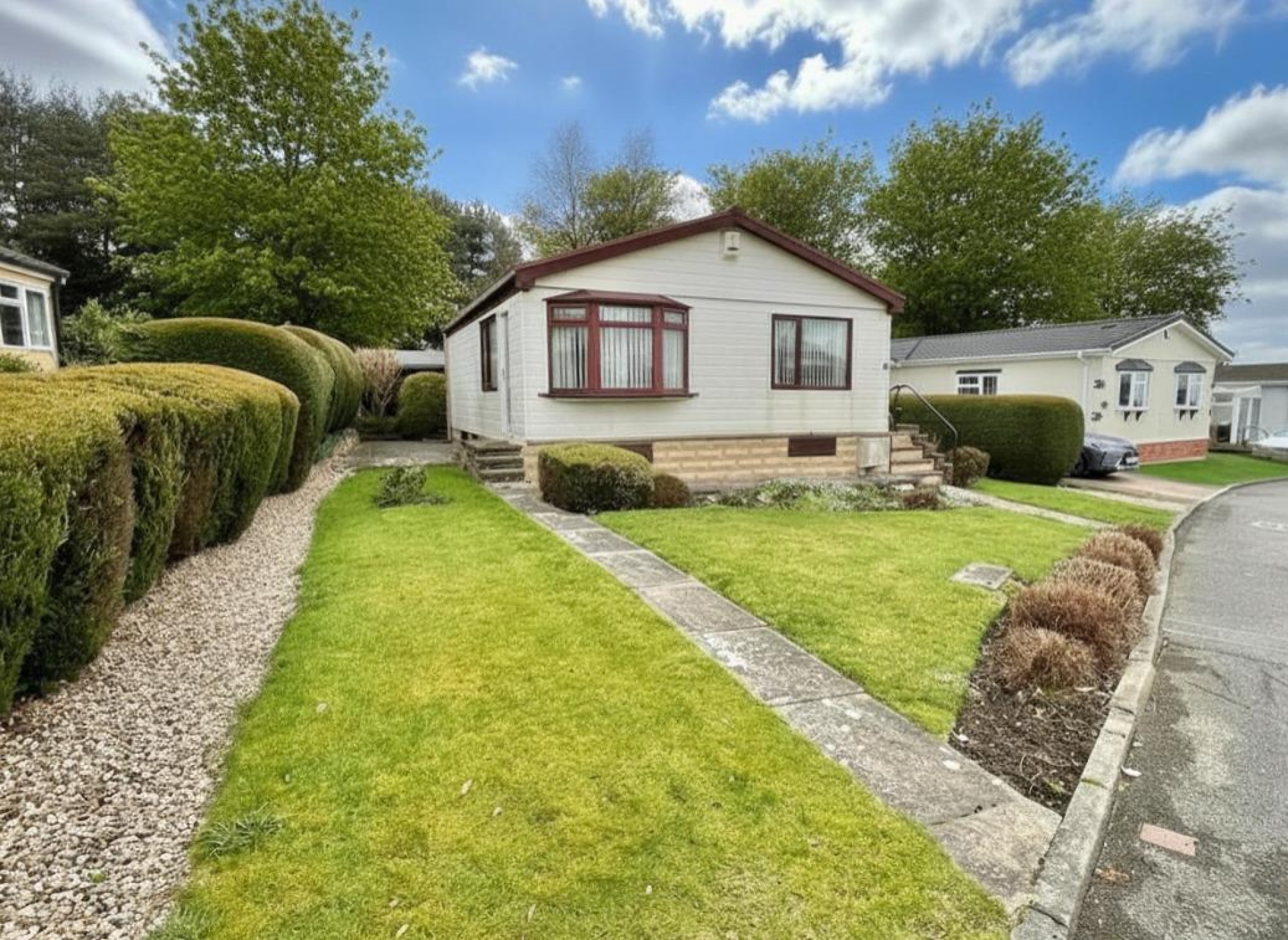 Images for Lesley Way, Crosland Hill, Huddersfield