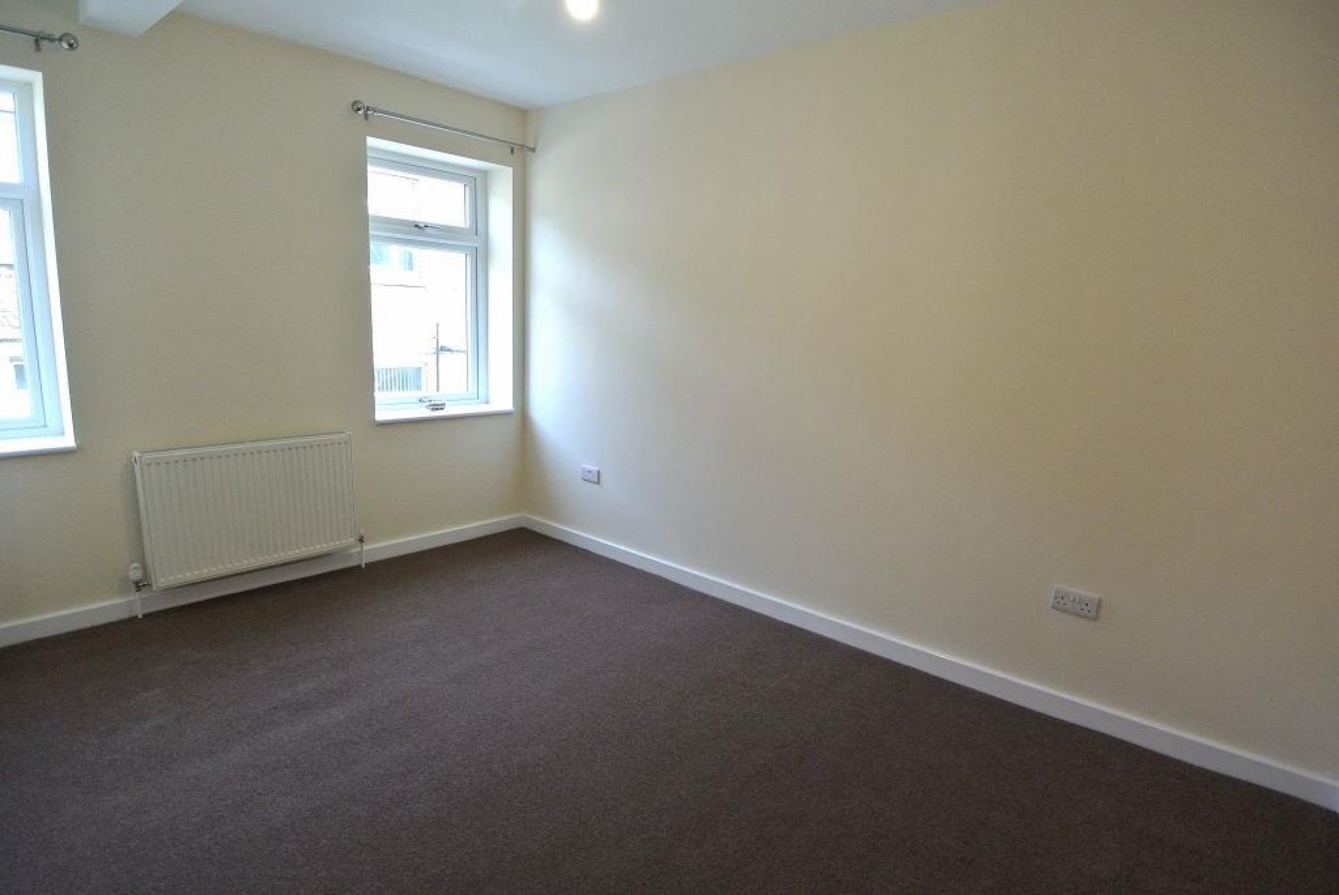 Images for Victoria Street, Moldgreen, Huddersfield