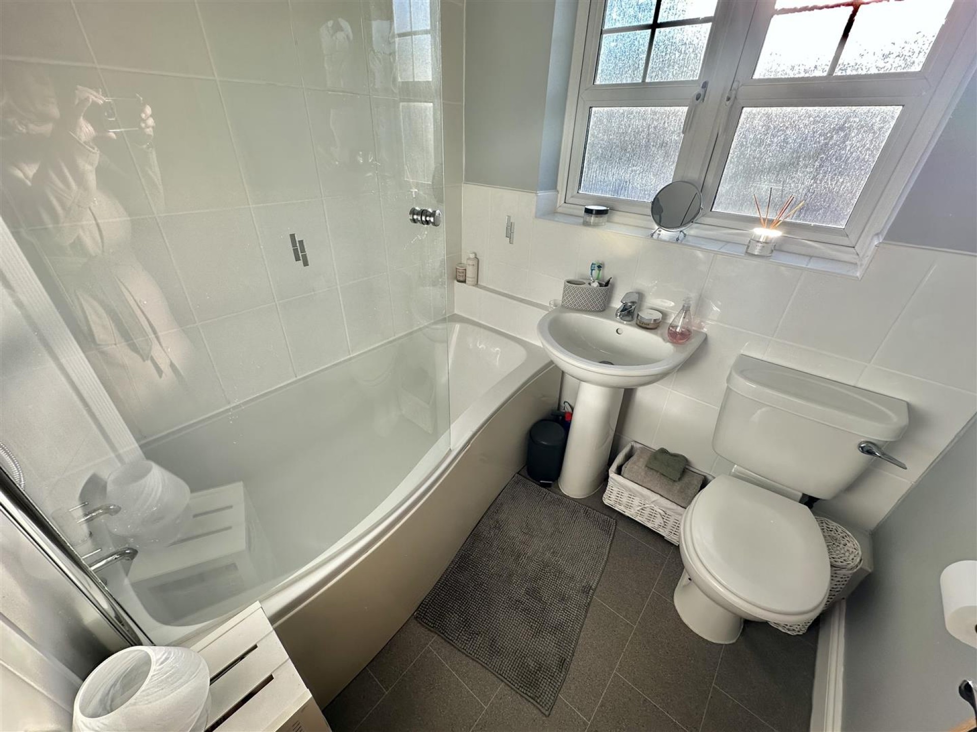 Images for Greenfield View, Carlinghow, Batley