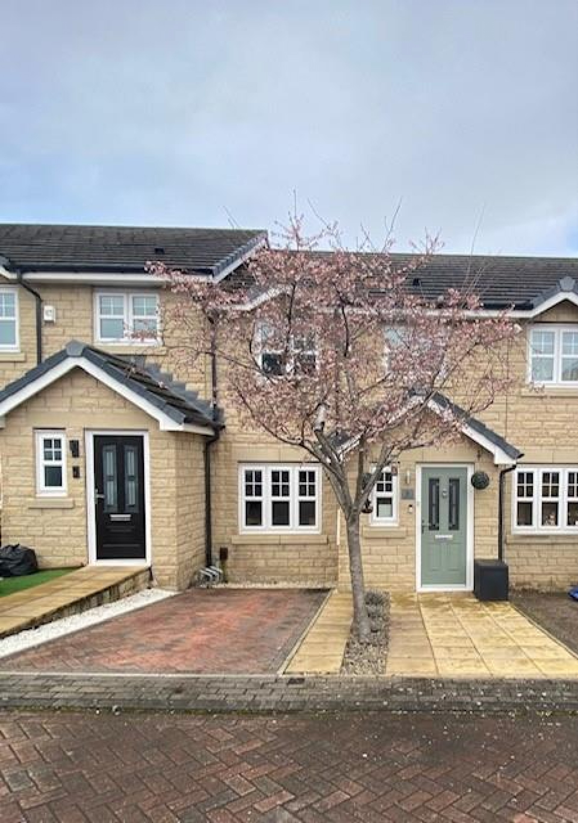 Images for Greenfield View, Carlinghow, Batley