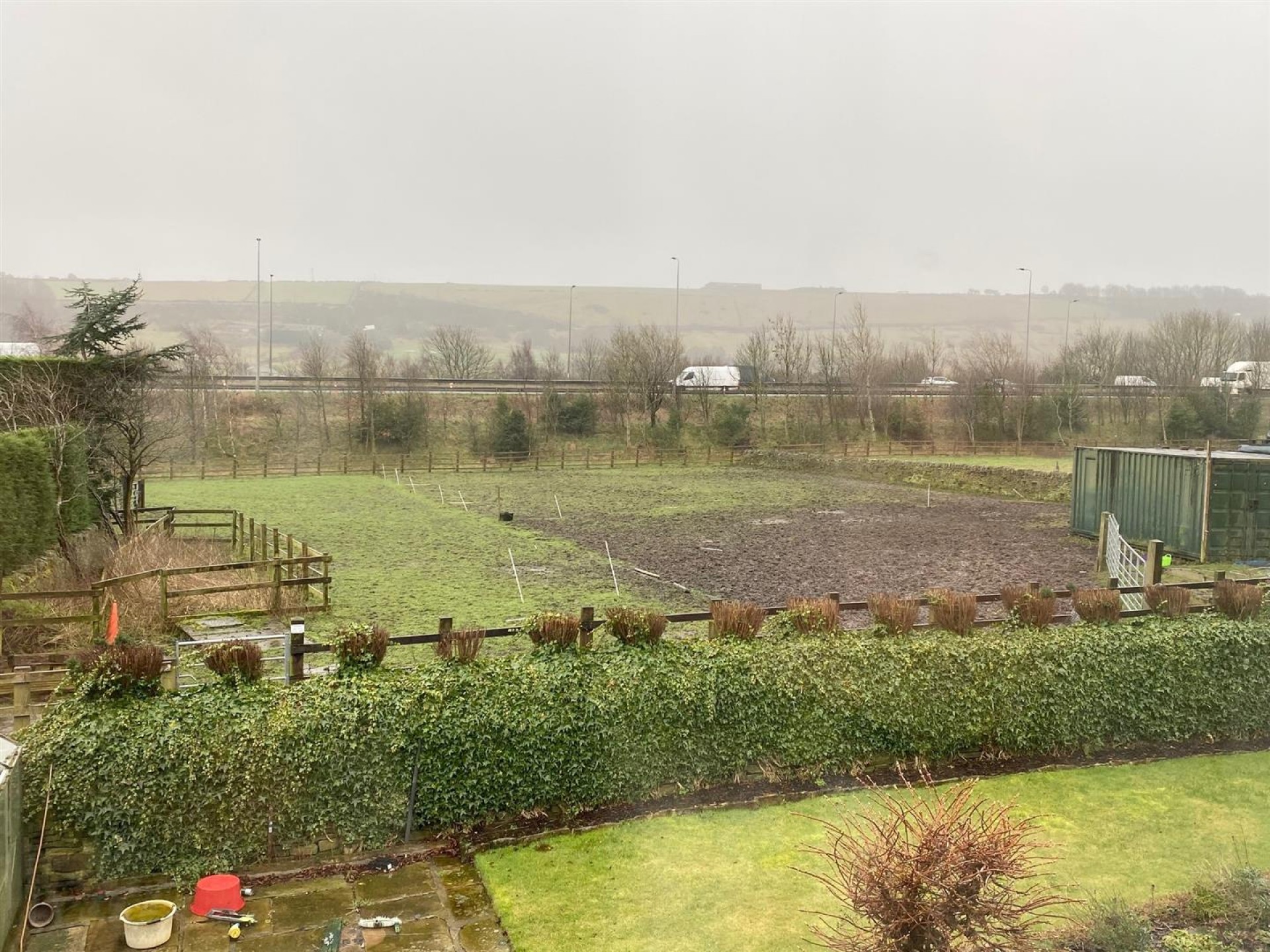 Images for 15 Back Green, Outlane