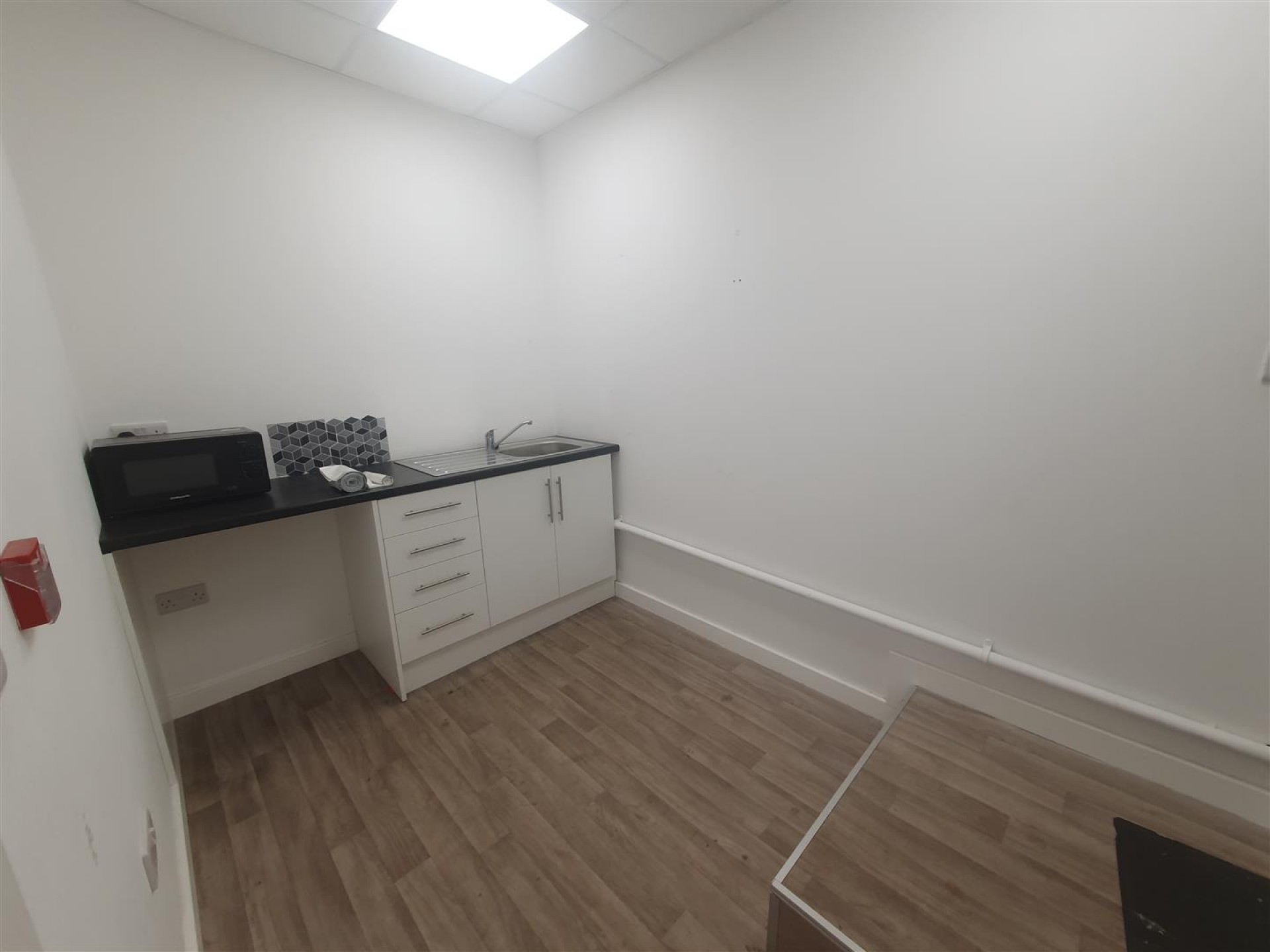 Images for 96 New Street, Huddersfield