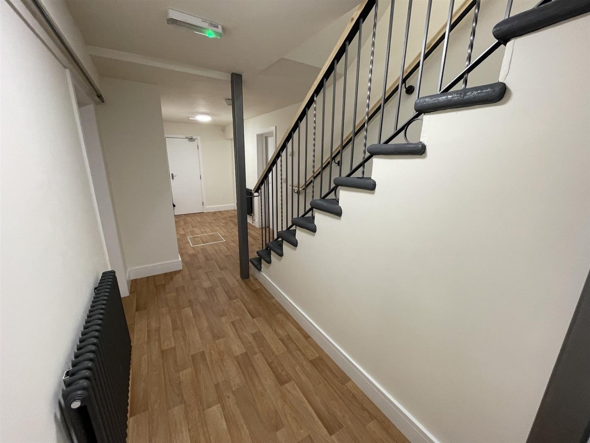 Images for The Dickinson Suite, 92 New North Road, Huddersfield