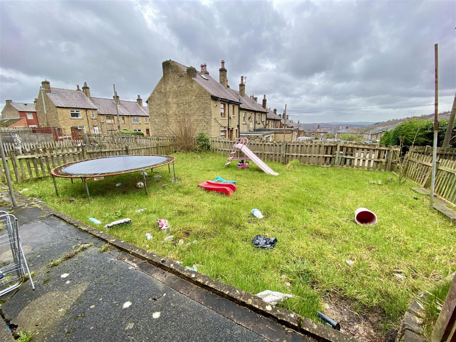 Images for Winget Avenue, Huddersfield