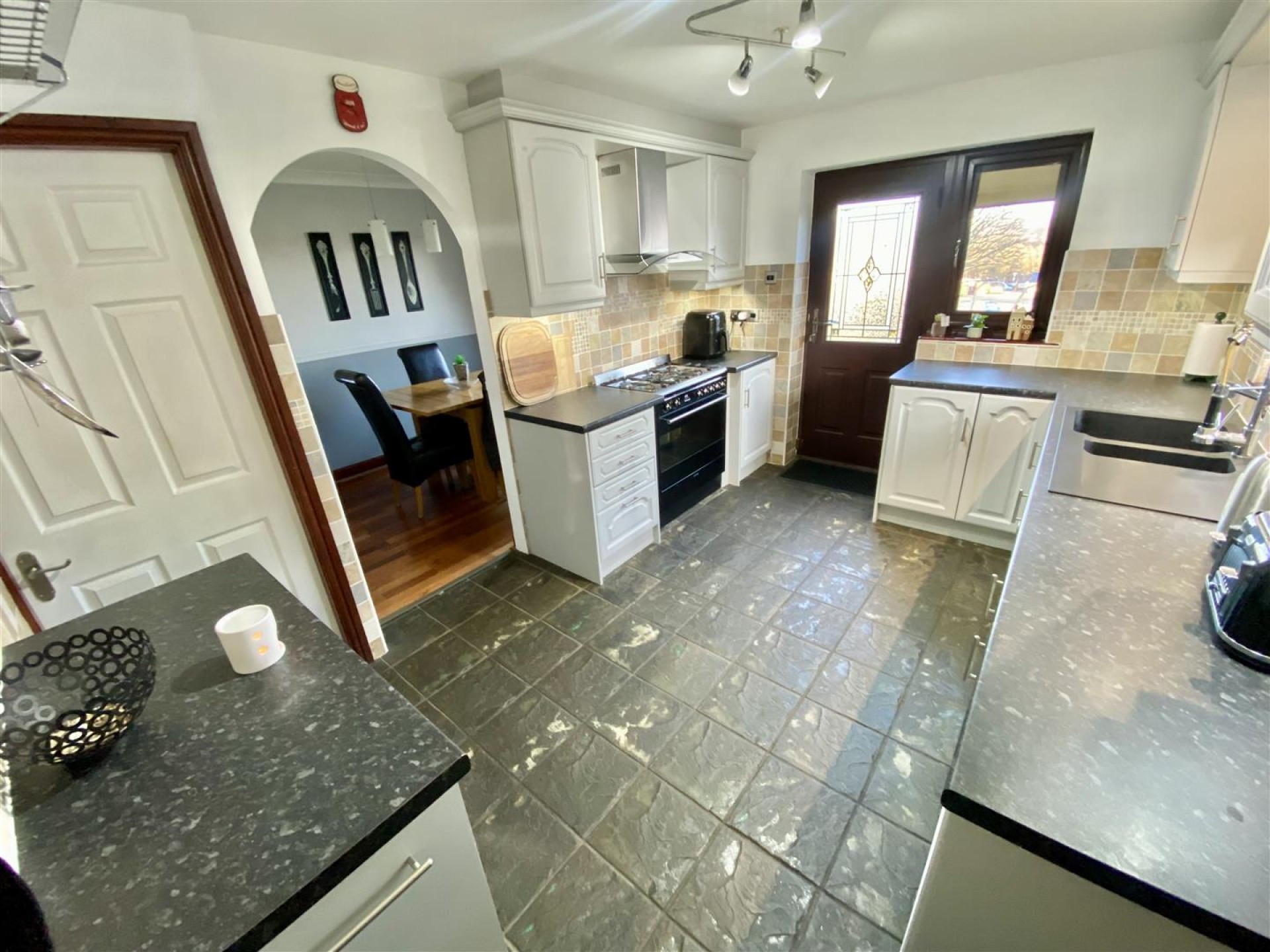 Images for Headlands Road, Liversedge