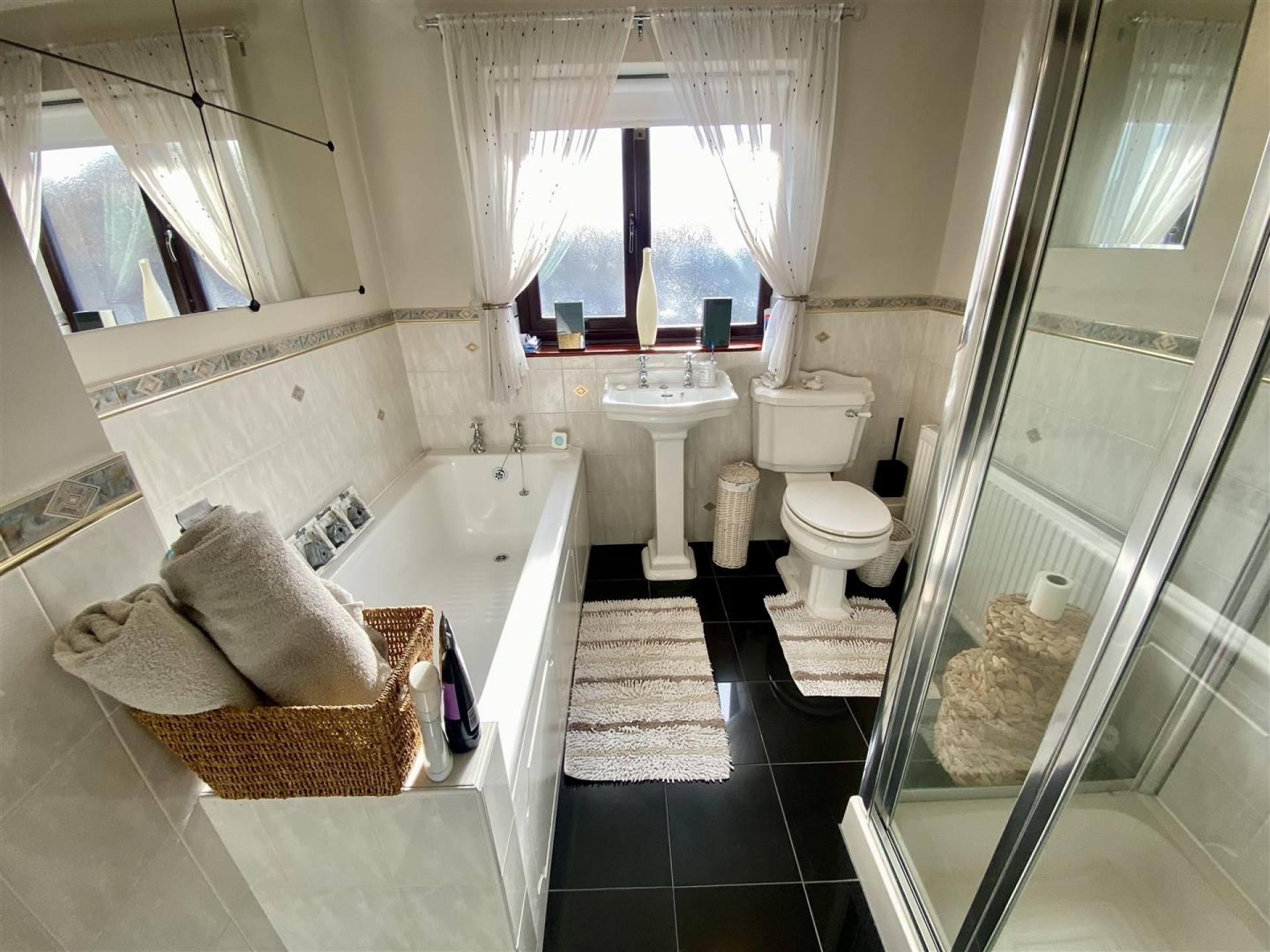 Images for Headlands Road, Liversedge