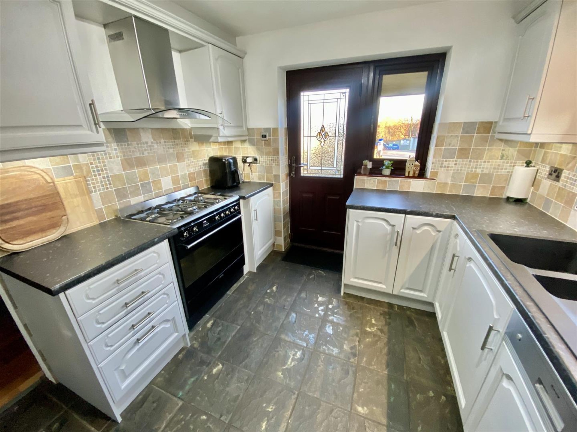 Images for Headlands Road, Liversedge