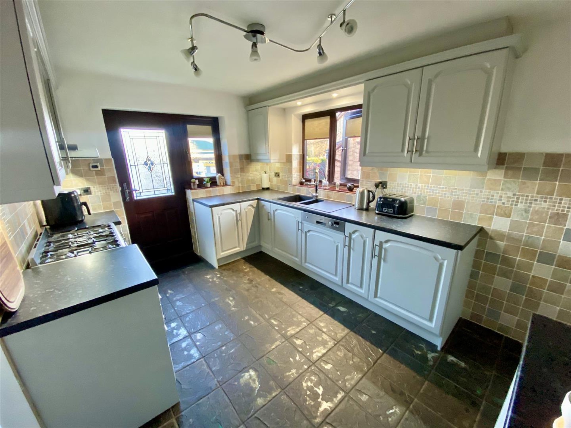 Images for Headlands Road, Liversedge