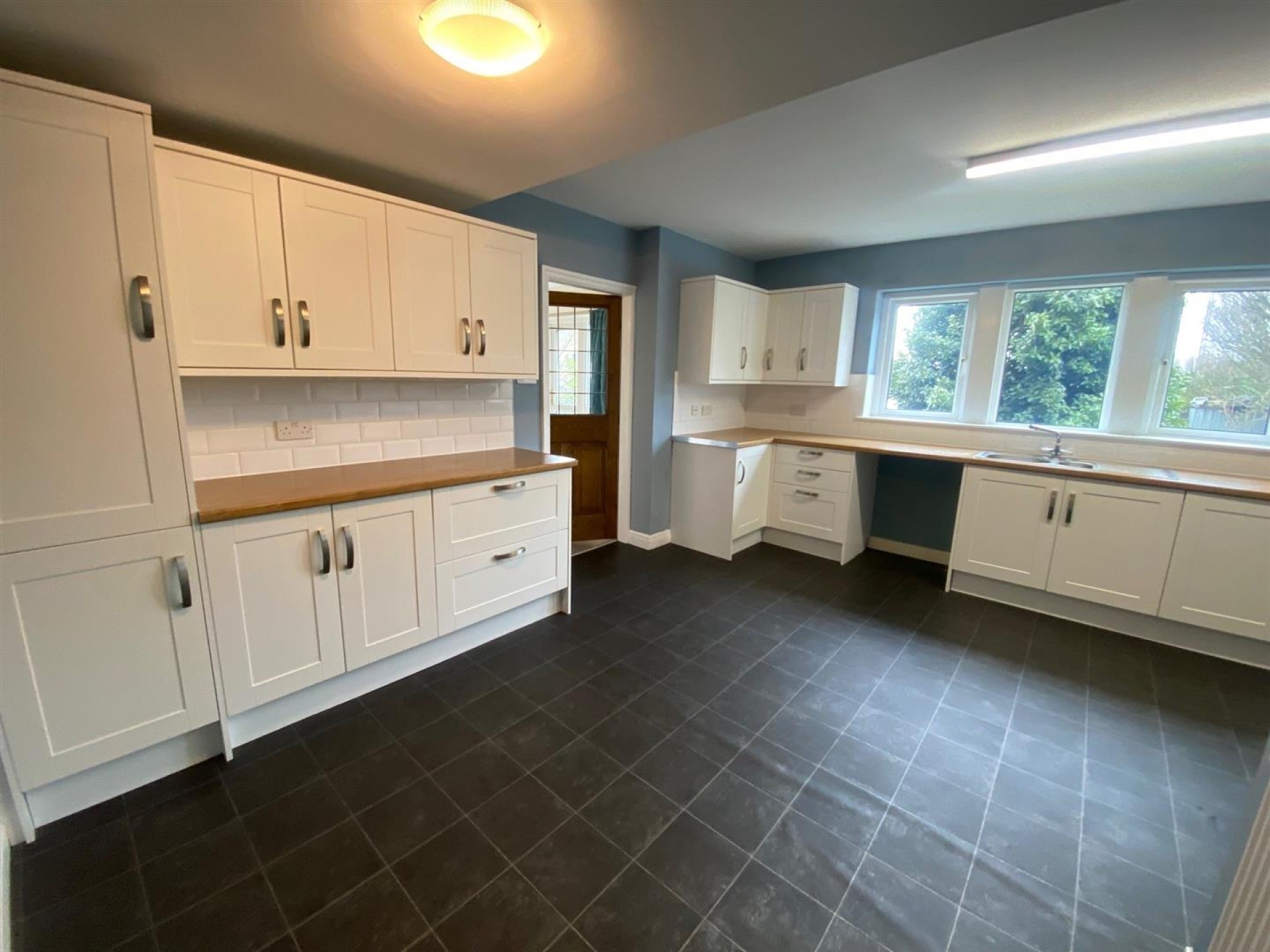 Images for Ing Head Terrace, Halifax