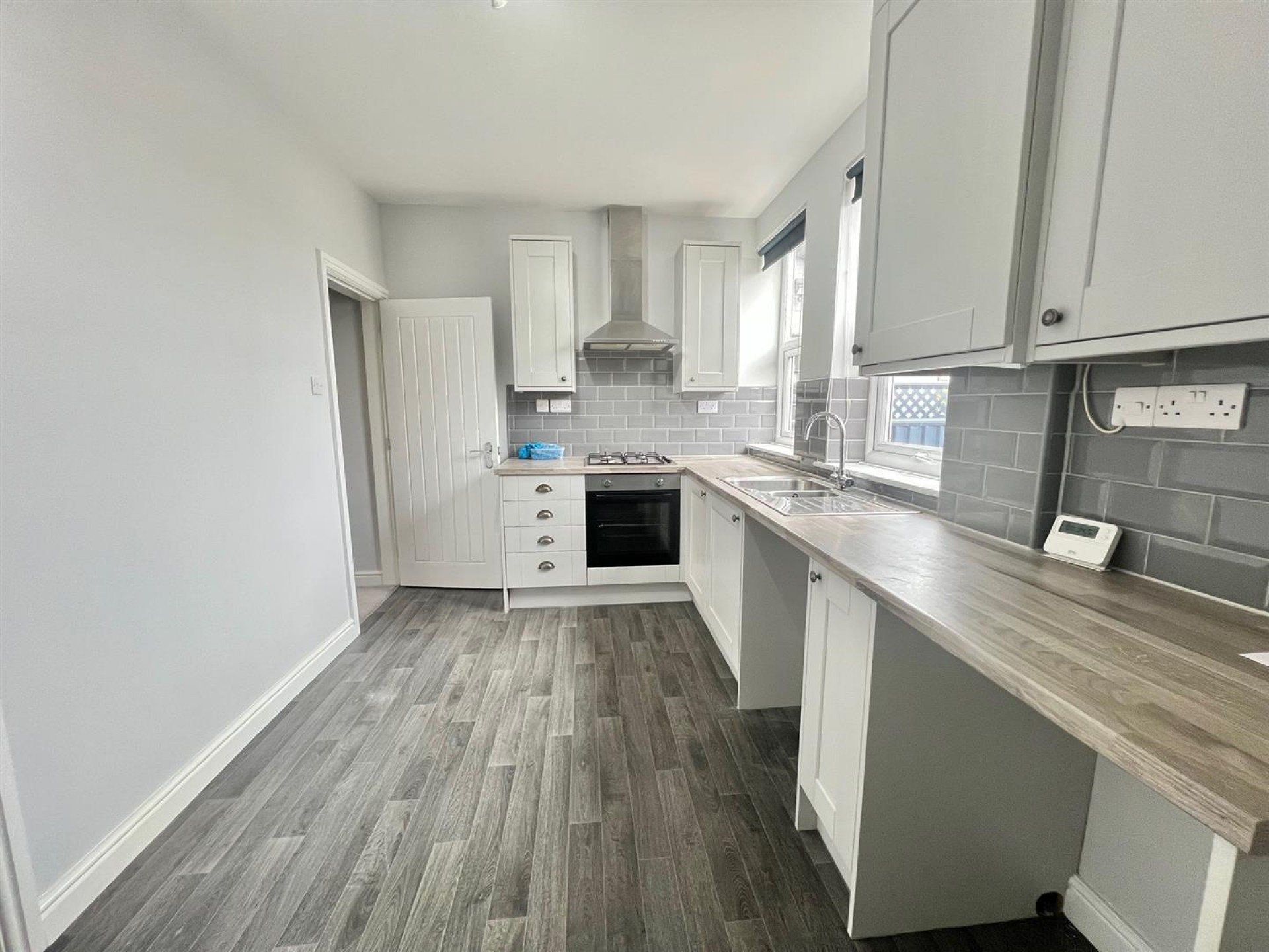 Images for Heatherfield Crescent, Marsh