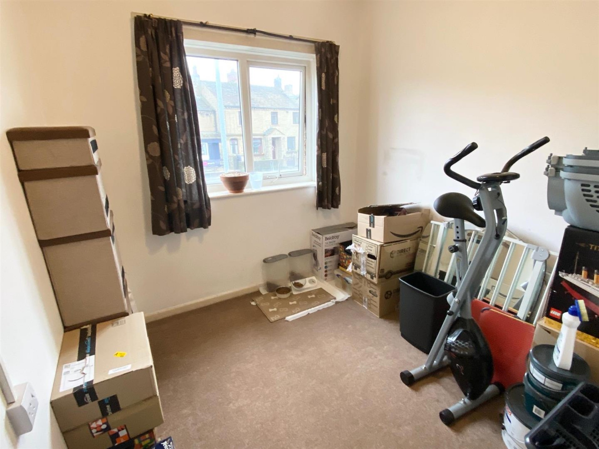 Images for Wakefield Road, Huddersfield