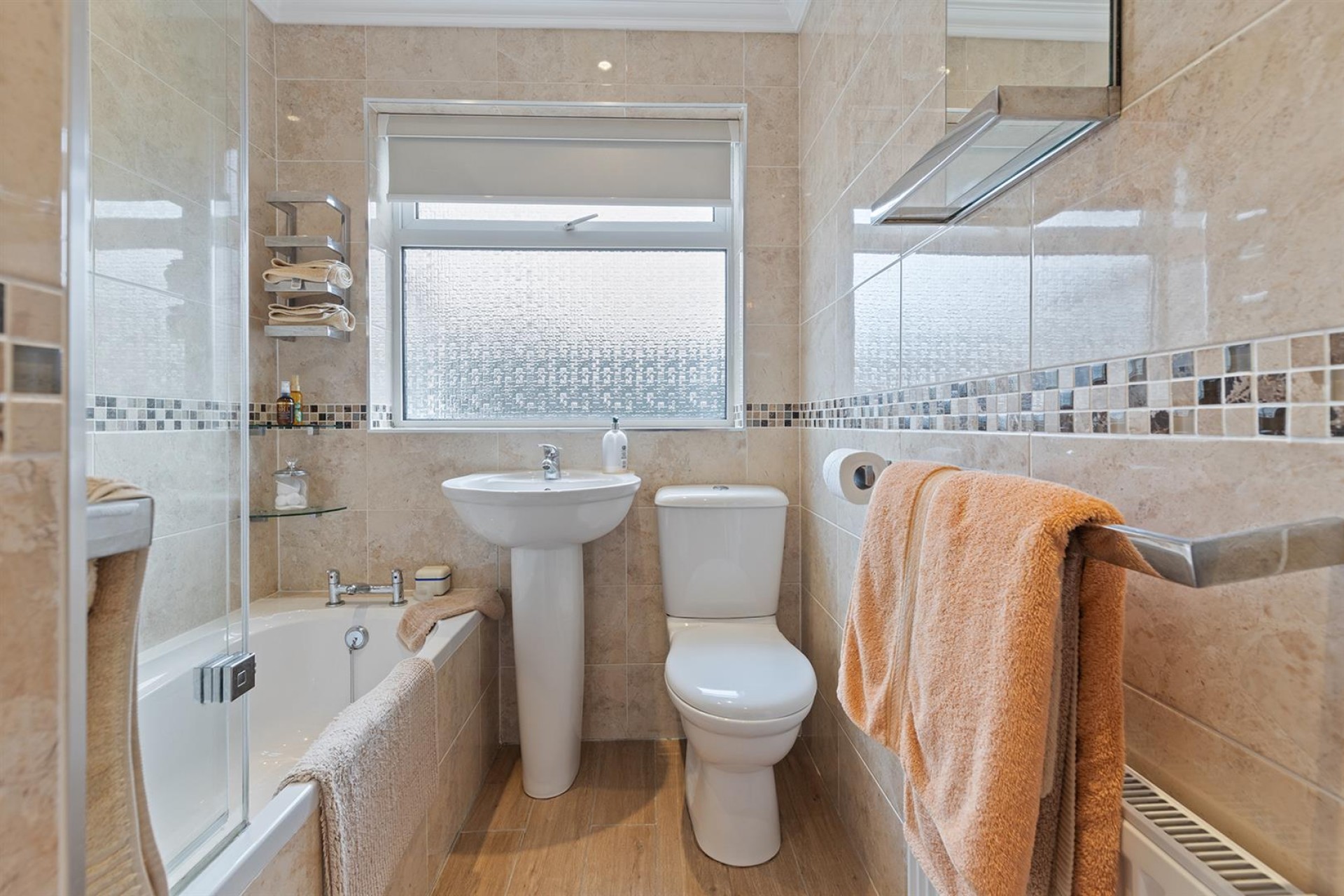 Images for Poplar Avenue, Thongsbridge, Holmfirth