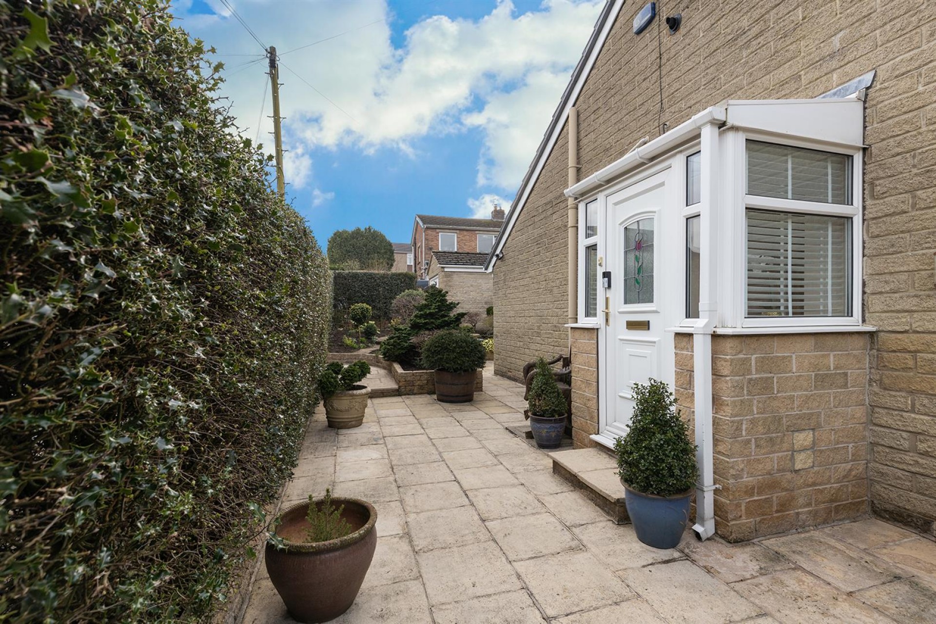 Images for Poplar Avenue, Thongsbridge, Holmfirth