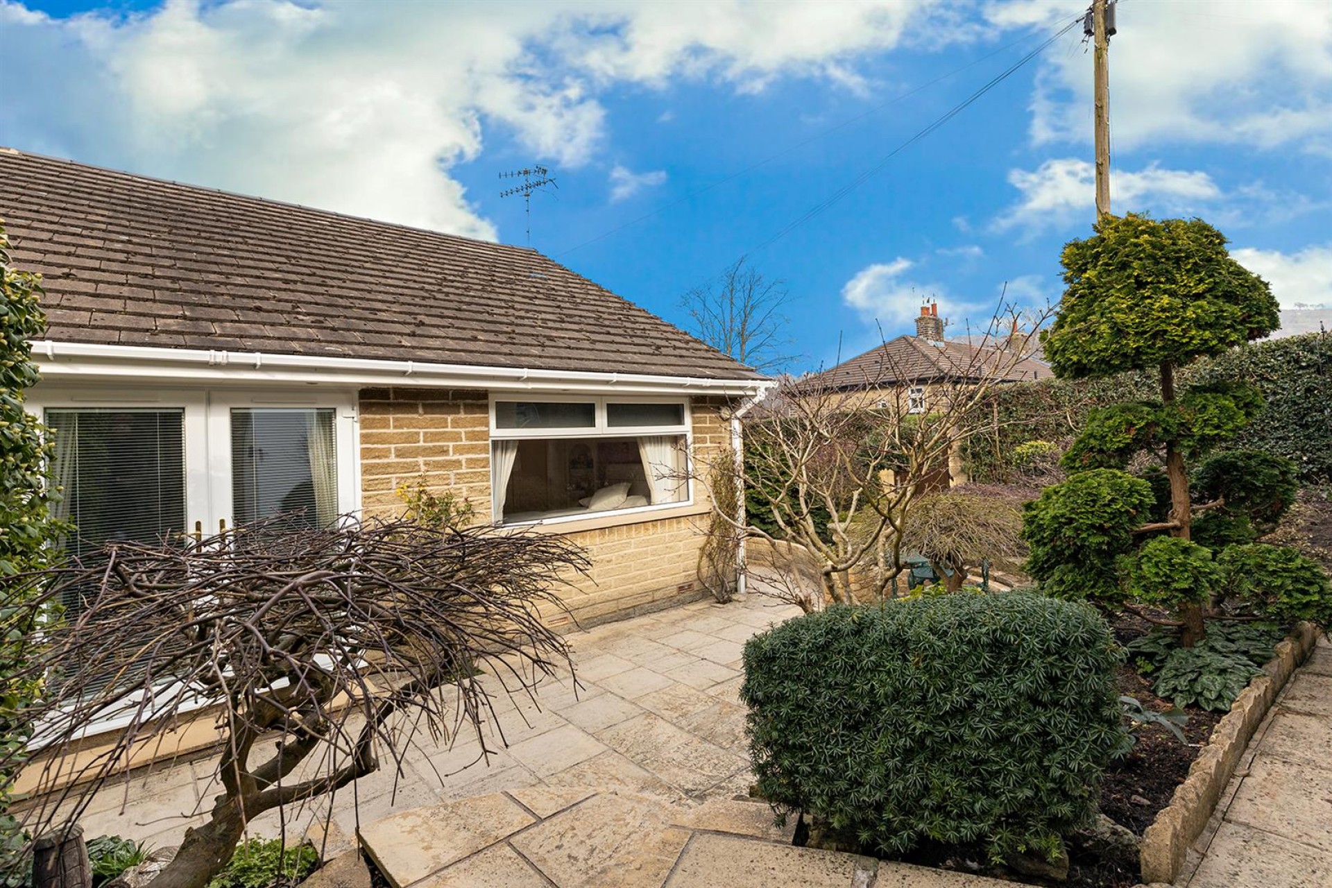 Images for Poplar Avenue, Thongsbridge, Holmfirth