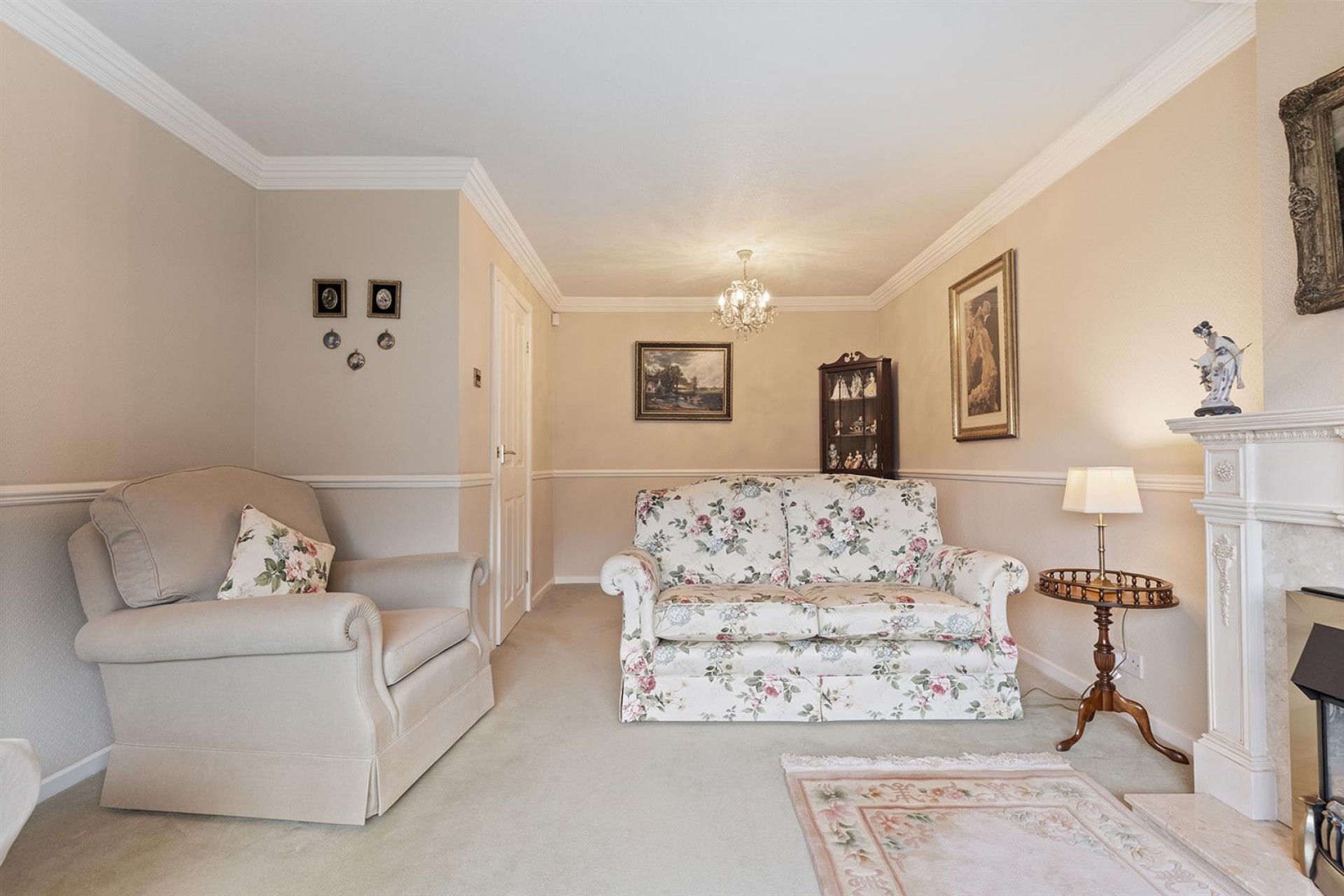 Images for Poplar Avenue, Thongsbridge, Holmfirth