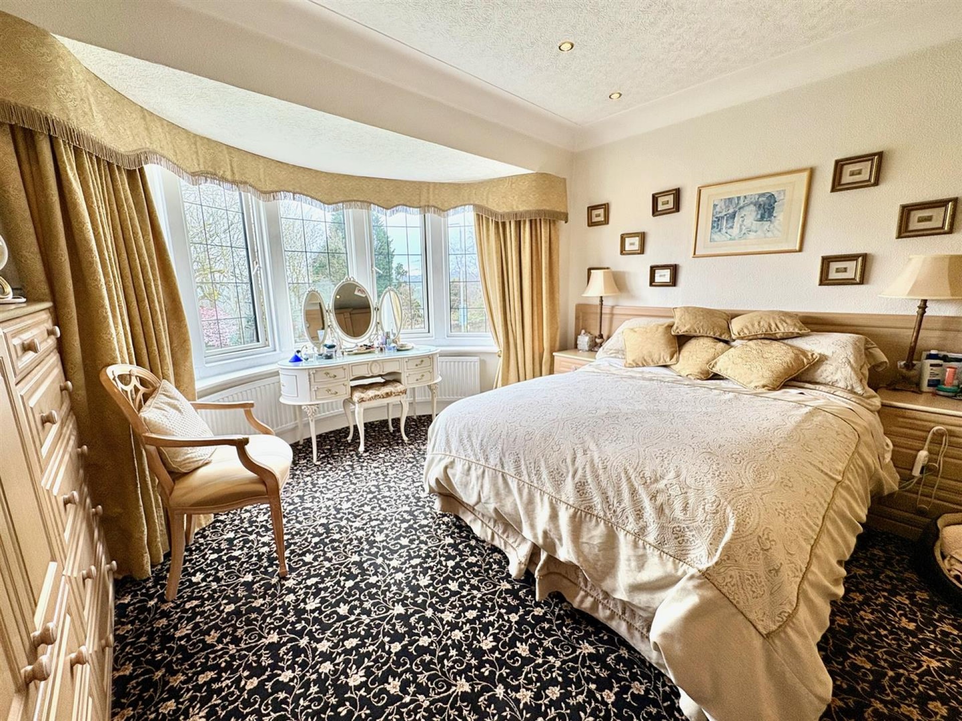 Images for Stonecroft, Church Lane, Southowram, Halifax