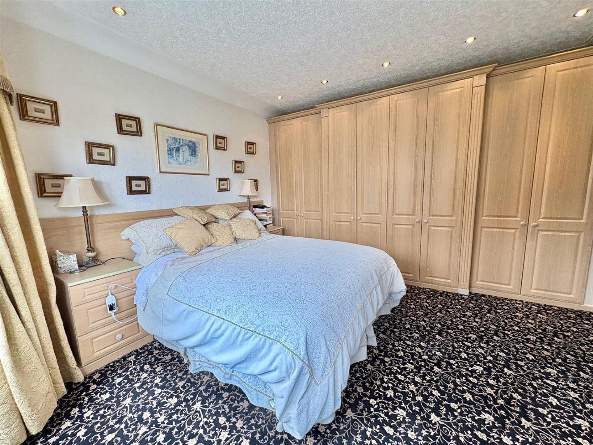 Images for Stonecroft, Church Lane, Southowram, Halifax