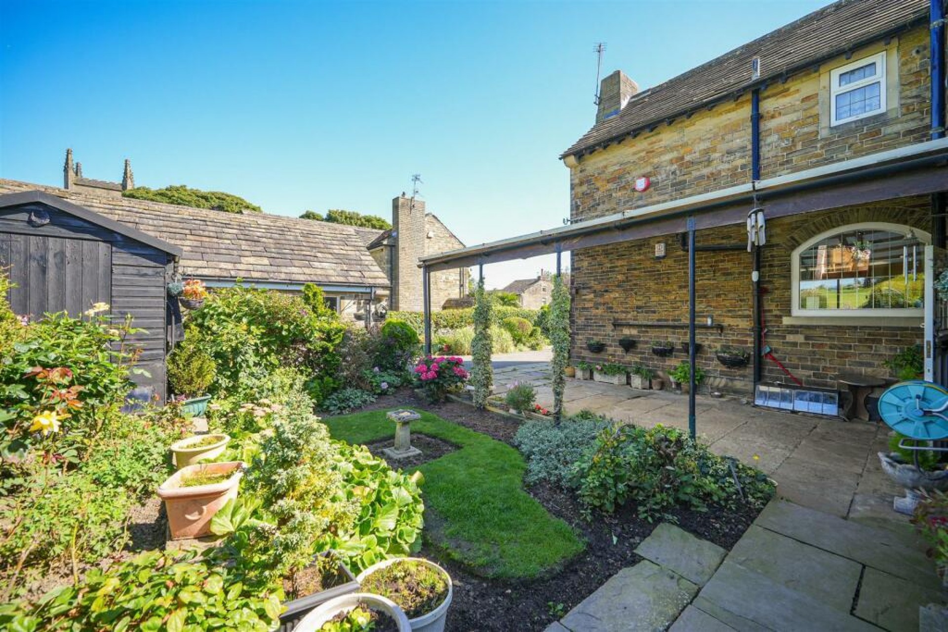 Images for Stonecroft, Church Lane, Southowram, Halifax