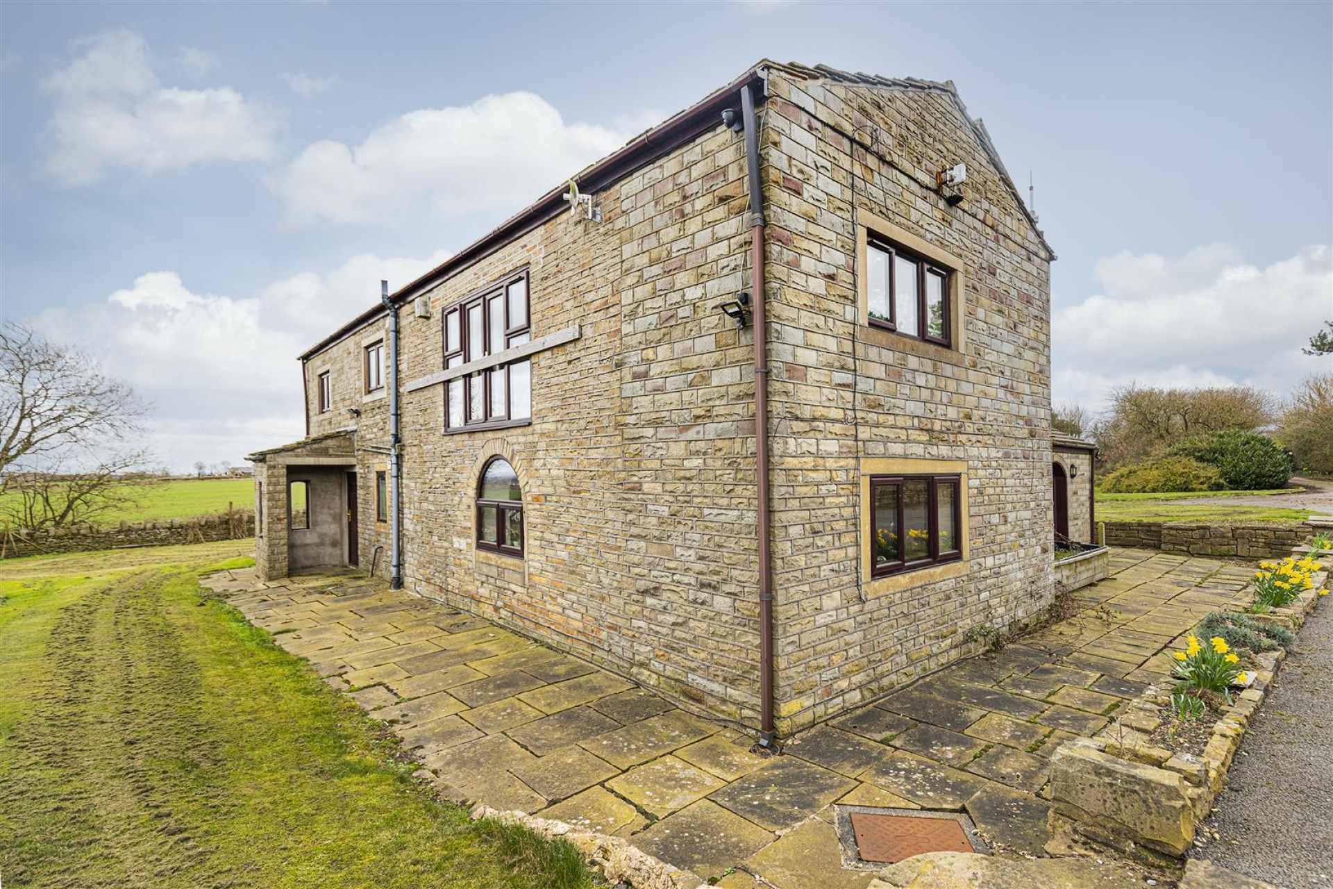 Images for Westfield Lane, Emley, Huddersfield