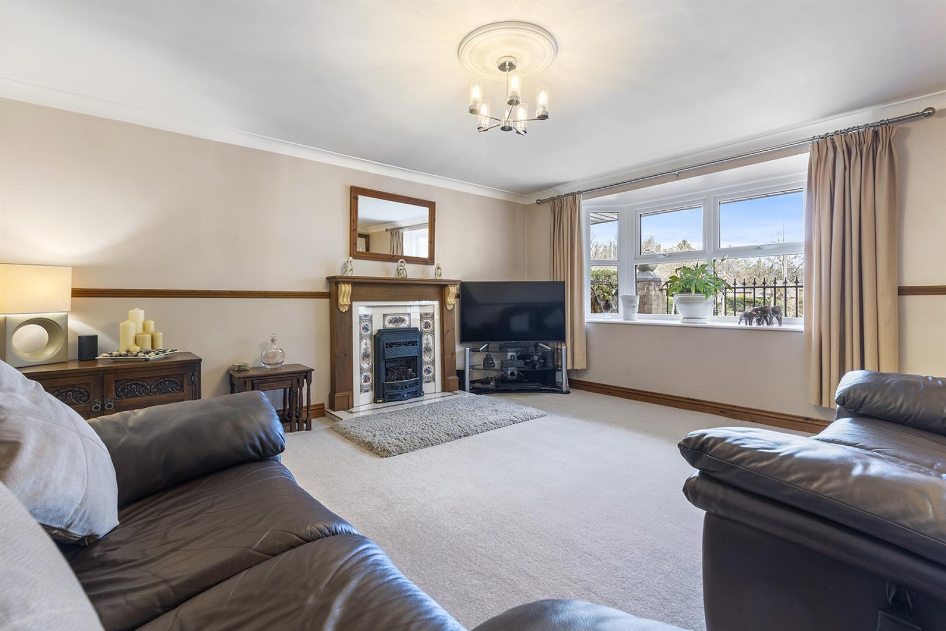 Images for Redwood Drive, Huddersfield