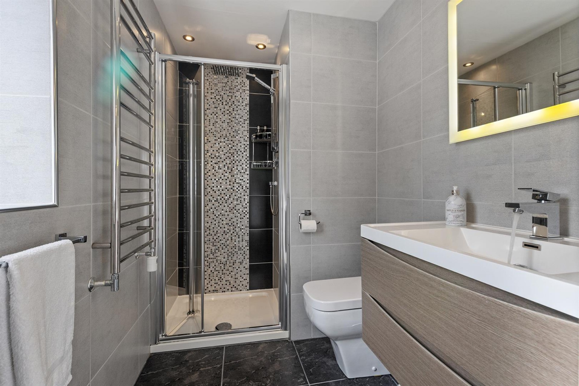 Images for Redwood Drive, Huddersfield