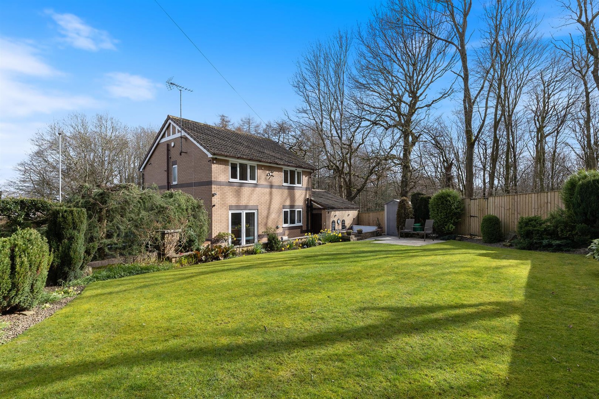 Images for Redwood Drive, Huddersfield