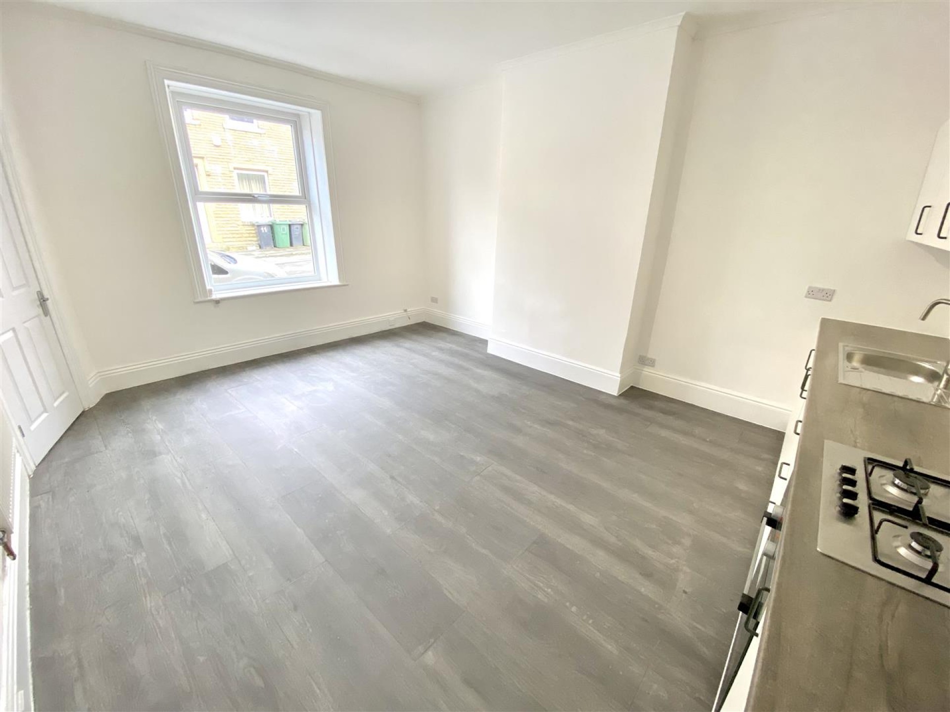 Images for Trevelyan Street, Moldgreen, Huddersfield