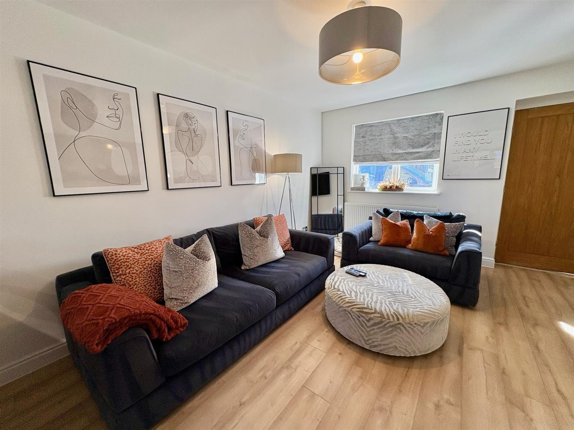 Images for Oliver Meadows, Lower Edge, Elland