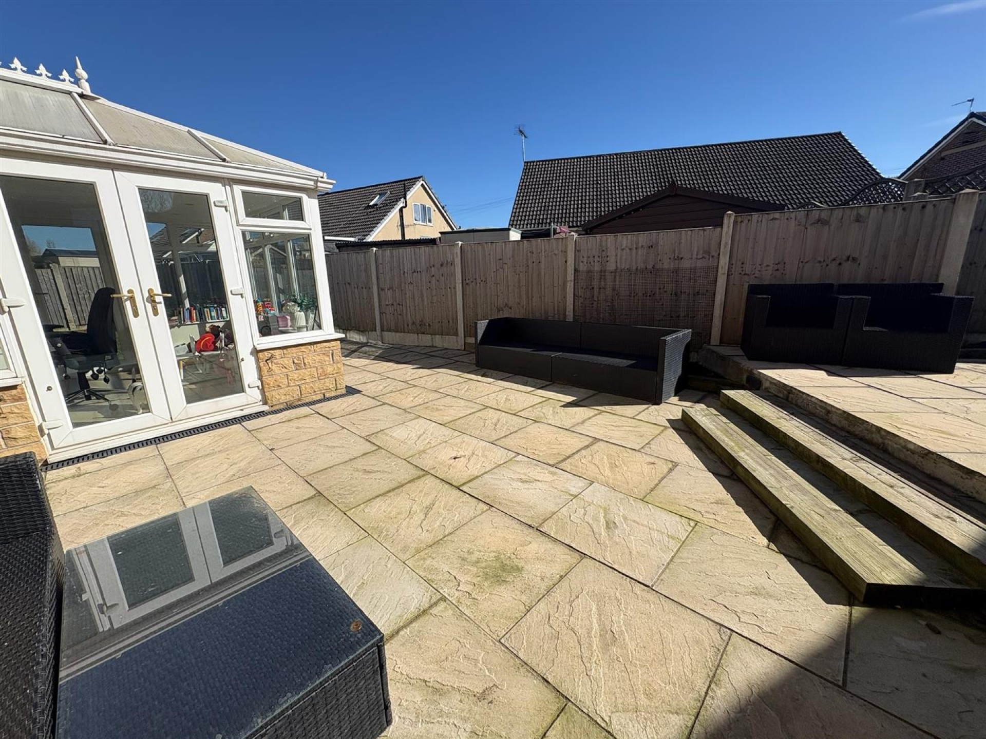 Images for Oliver Meadows, Lower Edge, Elland