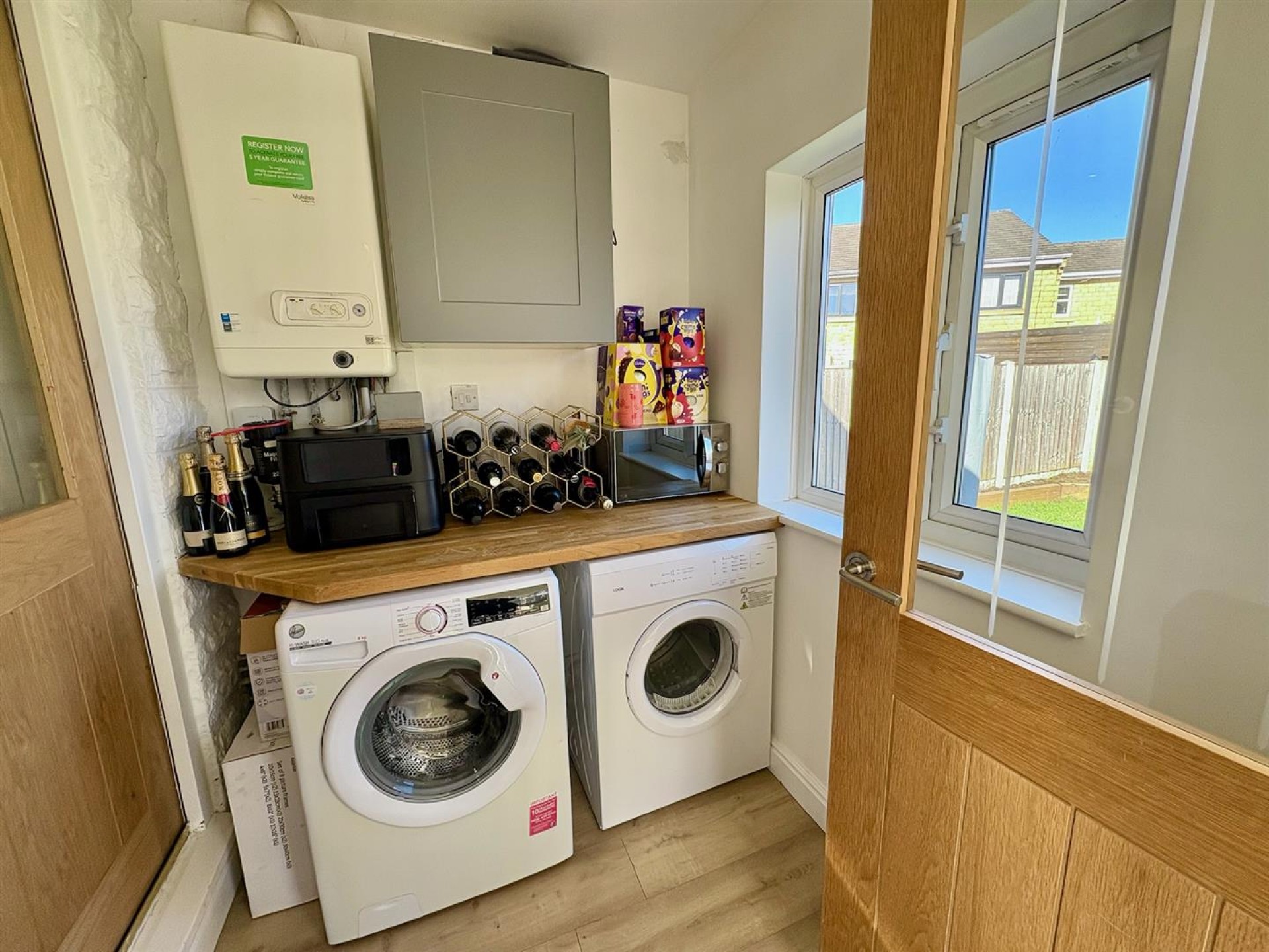 Images for Oliver Meadows, Lower Edge, Elland