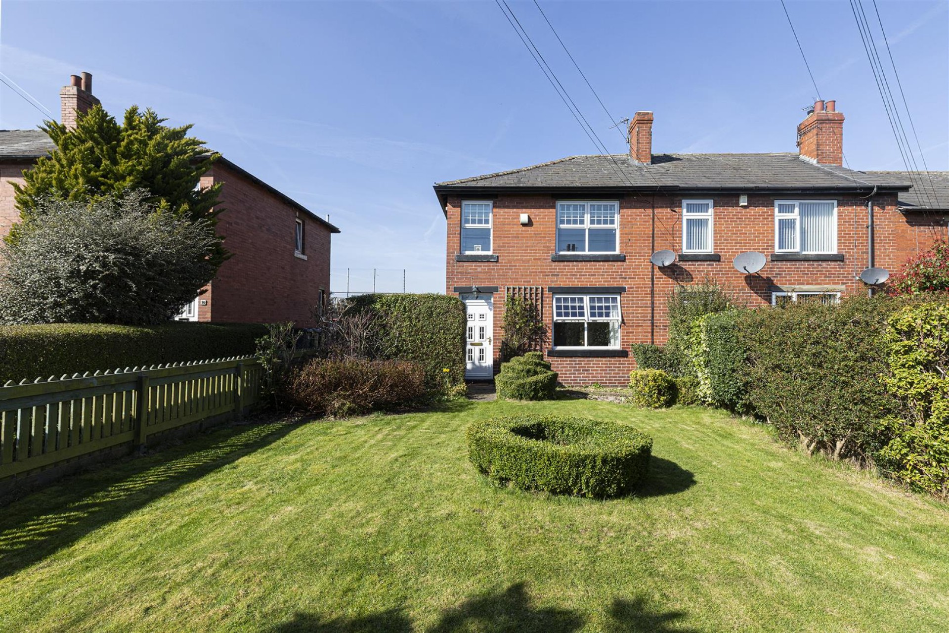 Images for Warburton, Emley, Huddersfield