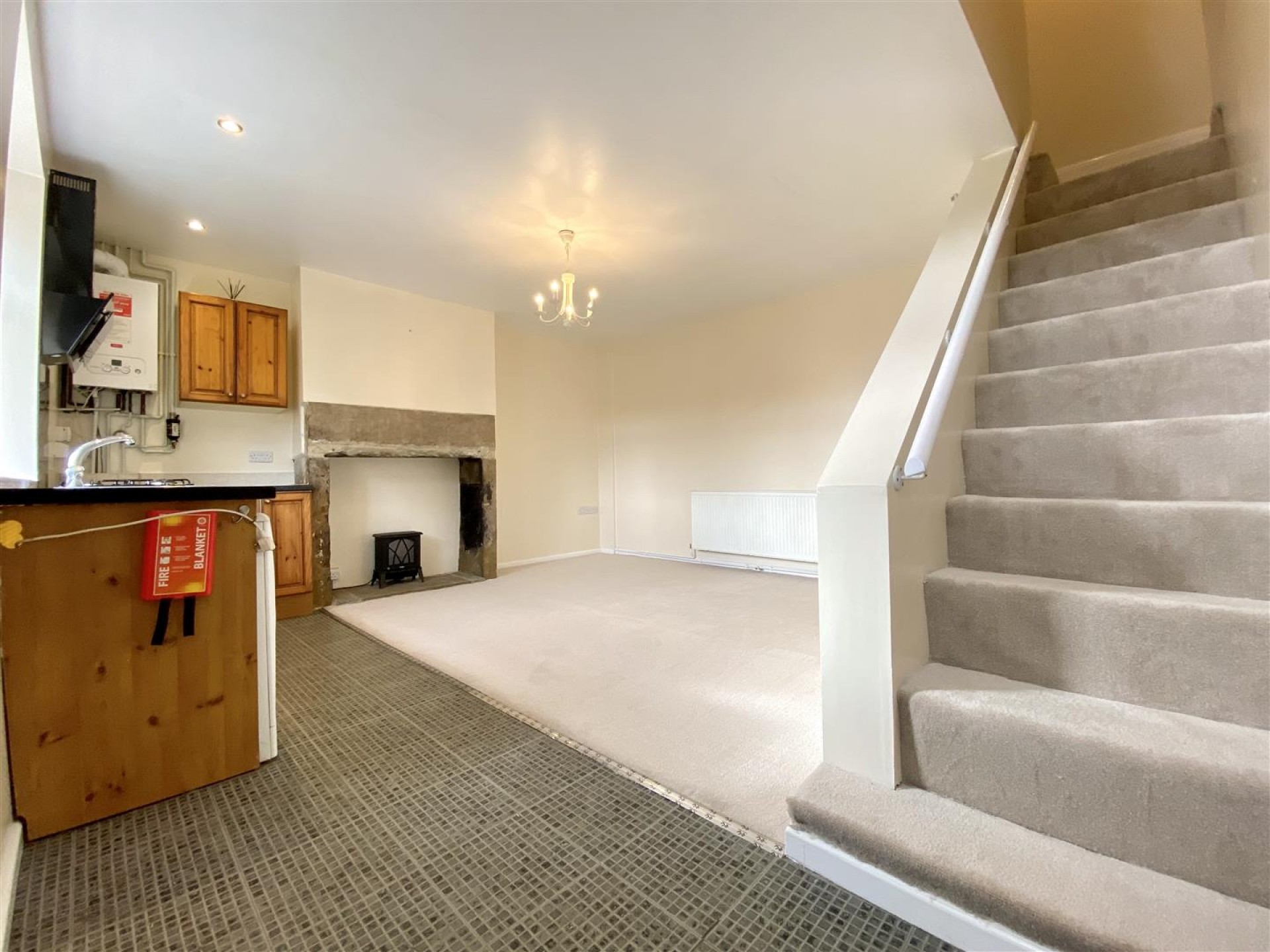 Images for Lowergate, Huddersfield