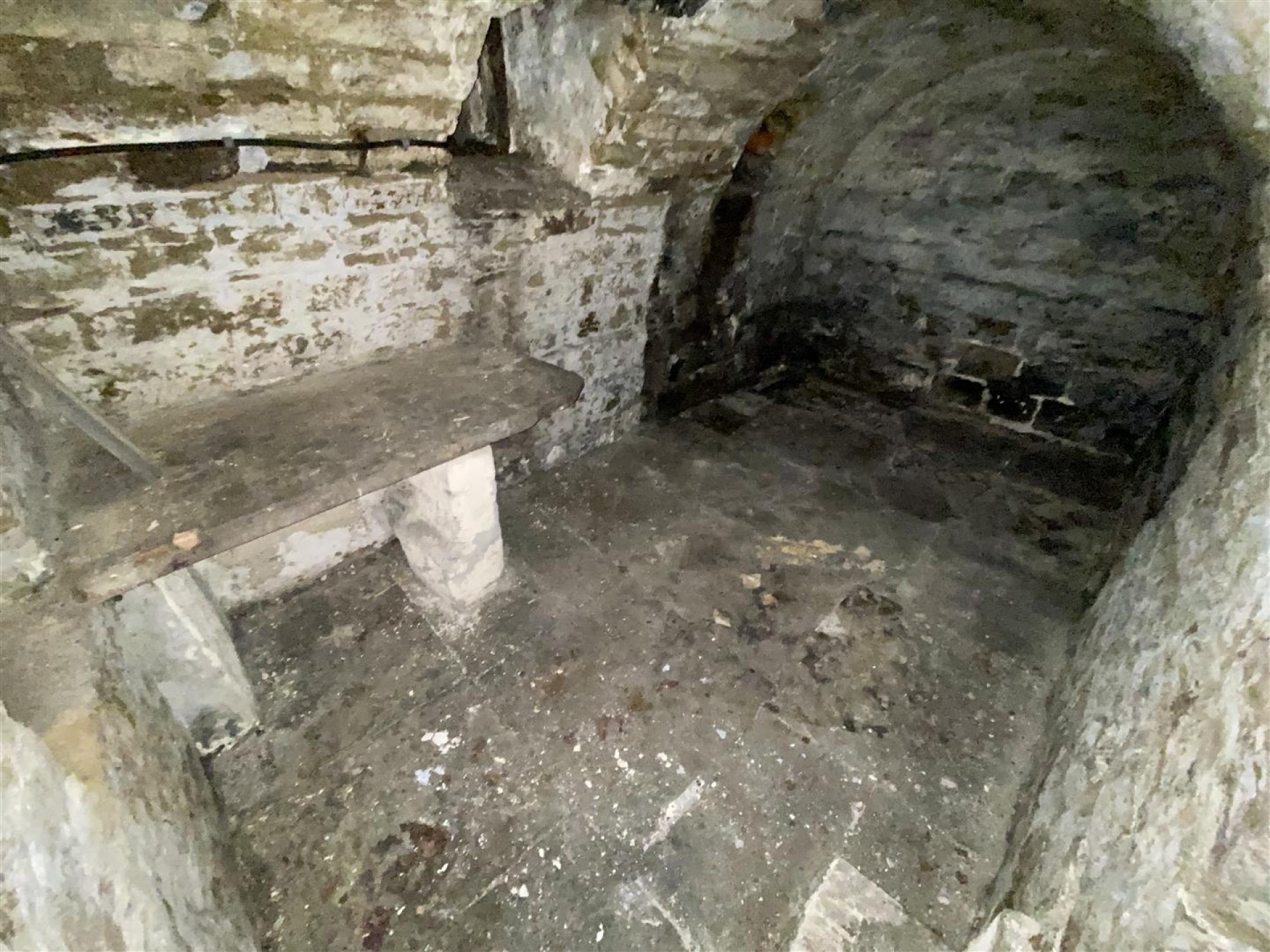 Images for Lowergate, Huddersfield